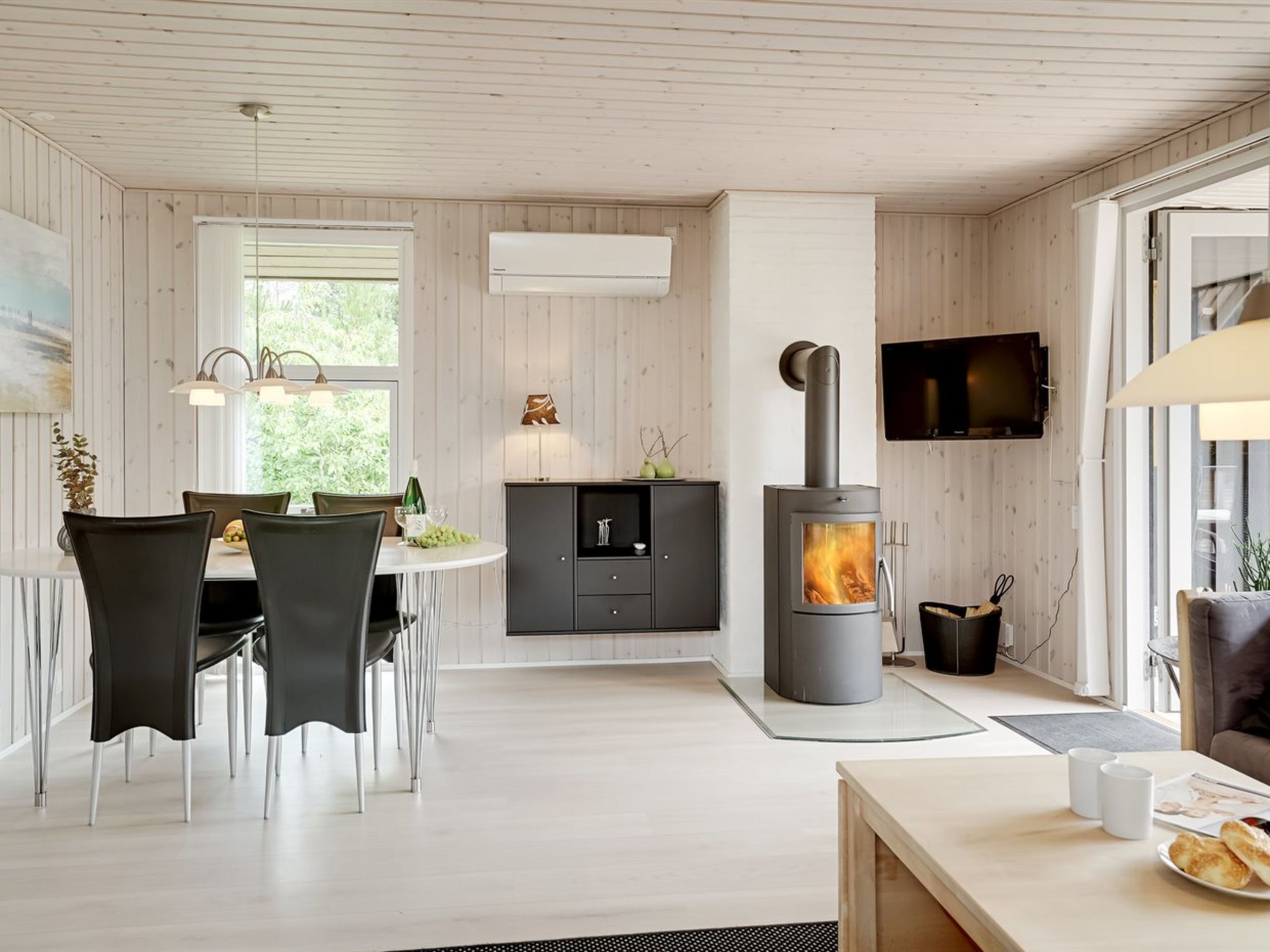"Snioulf" - 1km from the sea - Binnen