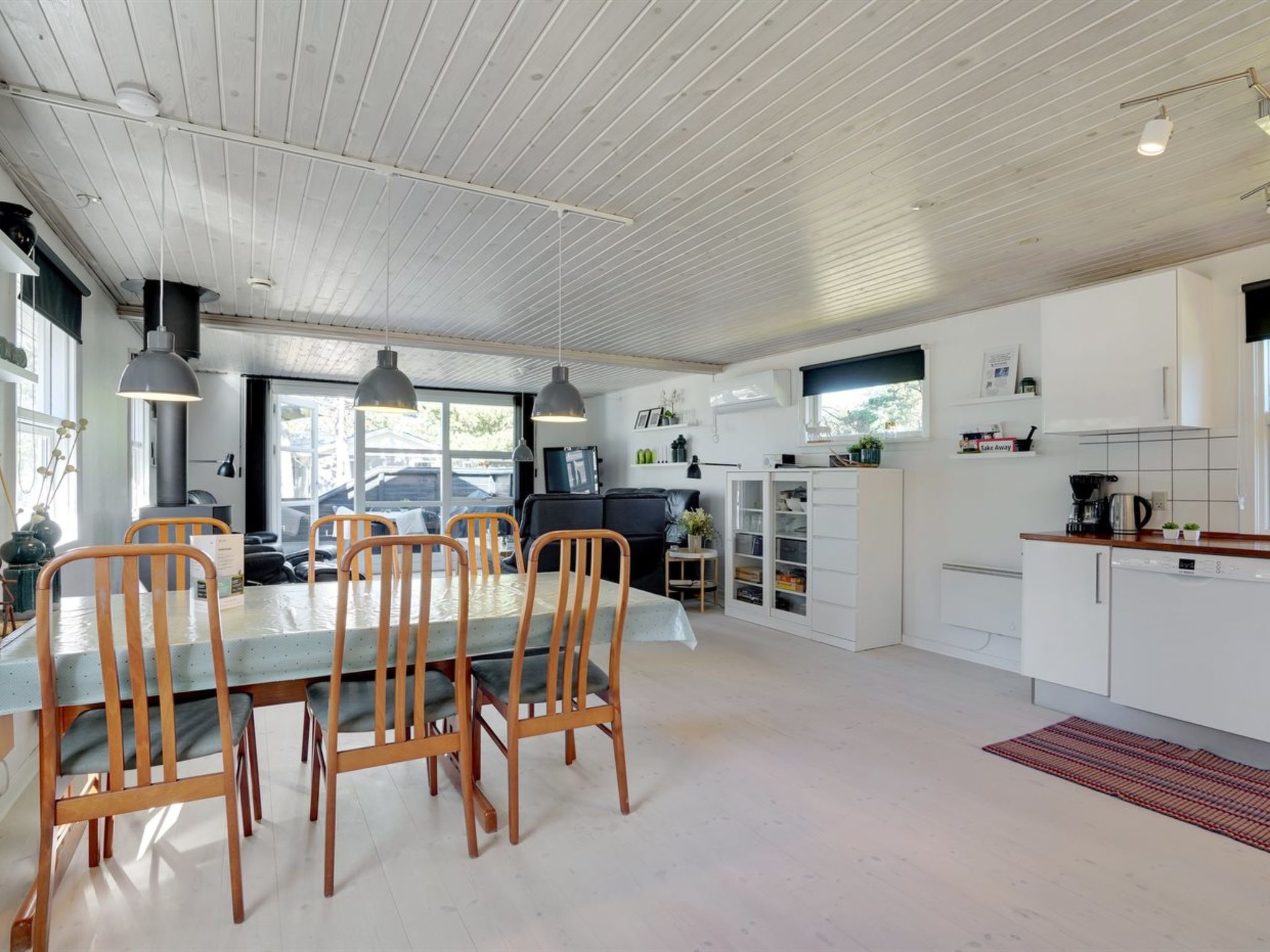 "Gottfrida" - 2km from the sea - Binnen