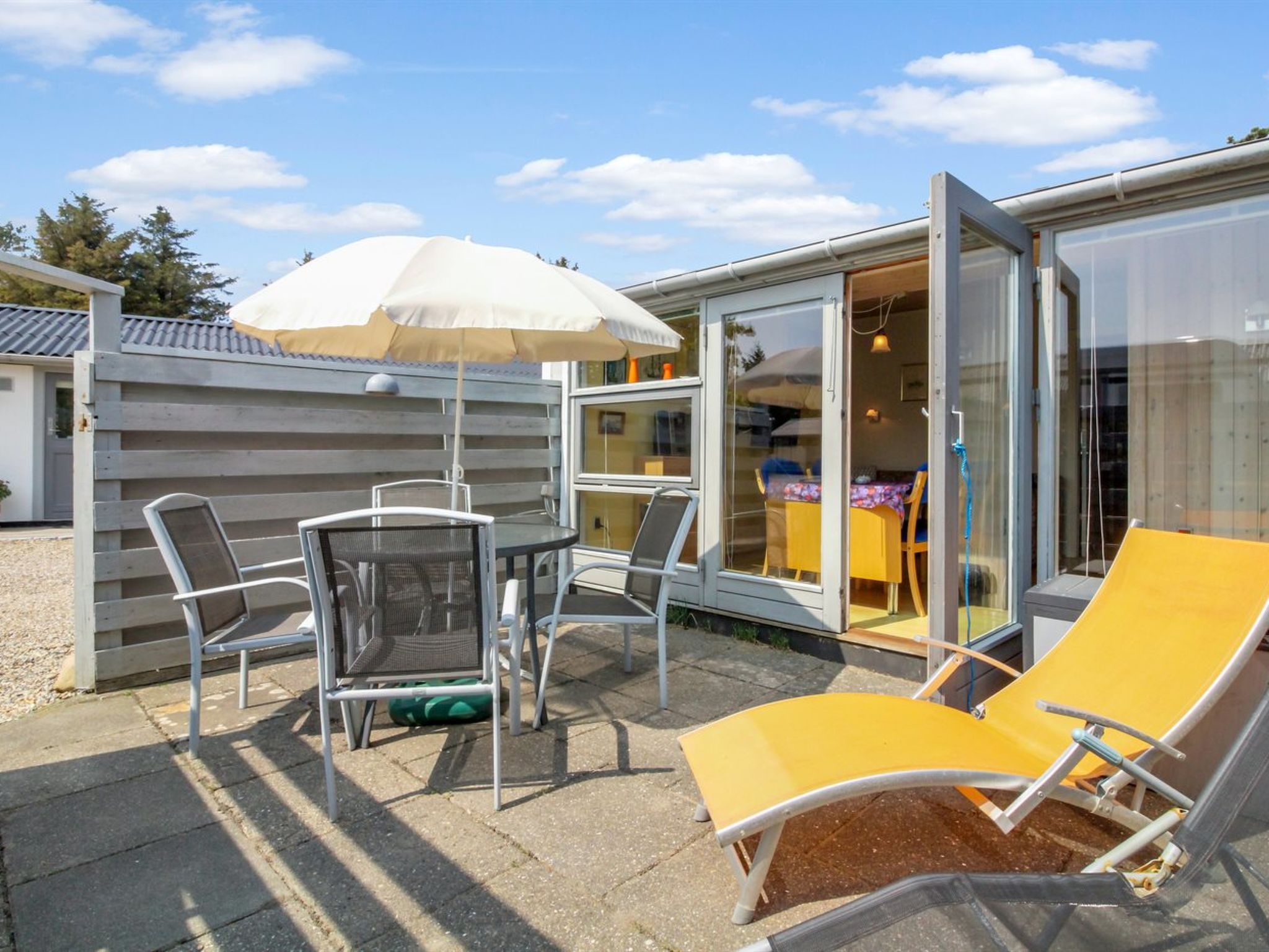 "Genadij" - 1km from the sea-Buiten