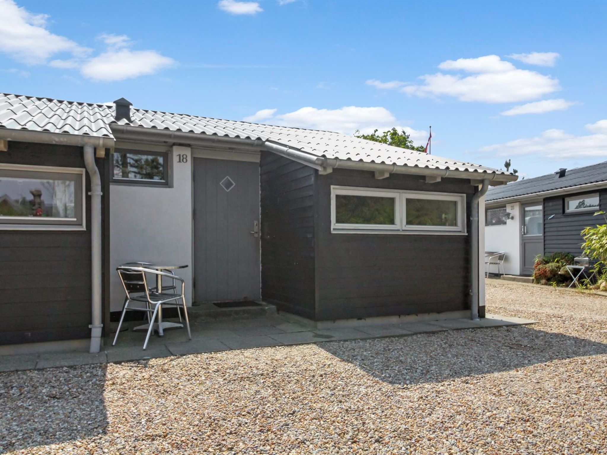"Genadij" - 1km from the sea-Buiten
