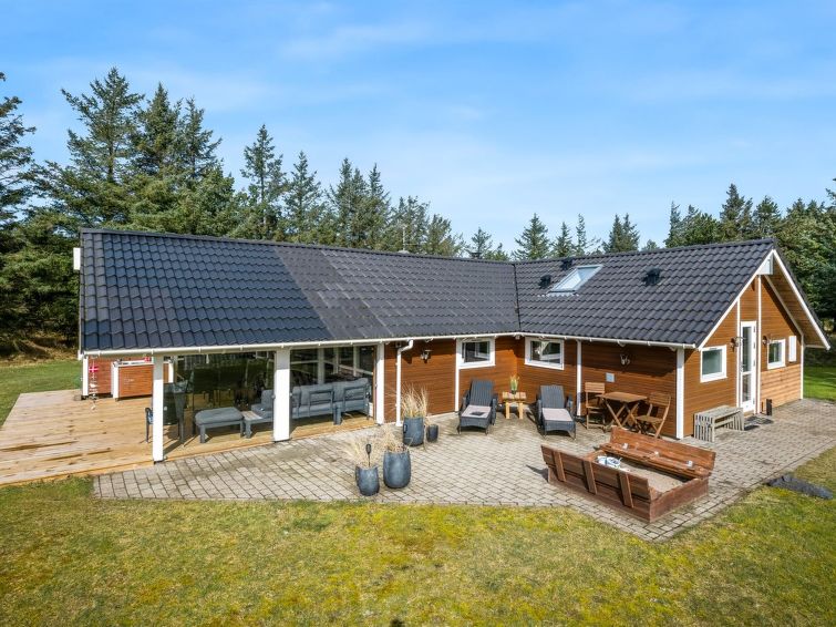 Search and Stay destination Vejers Strand, Denmark from AU$ 362. "Anisette" - 1km from the sea in Western Jutland