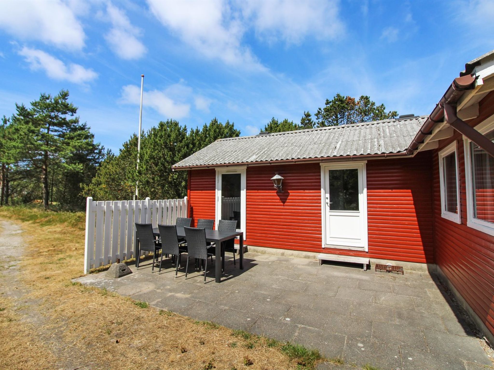 "Ahti" - 900m from the sea