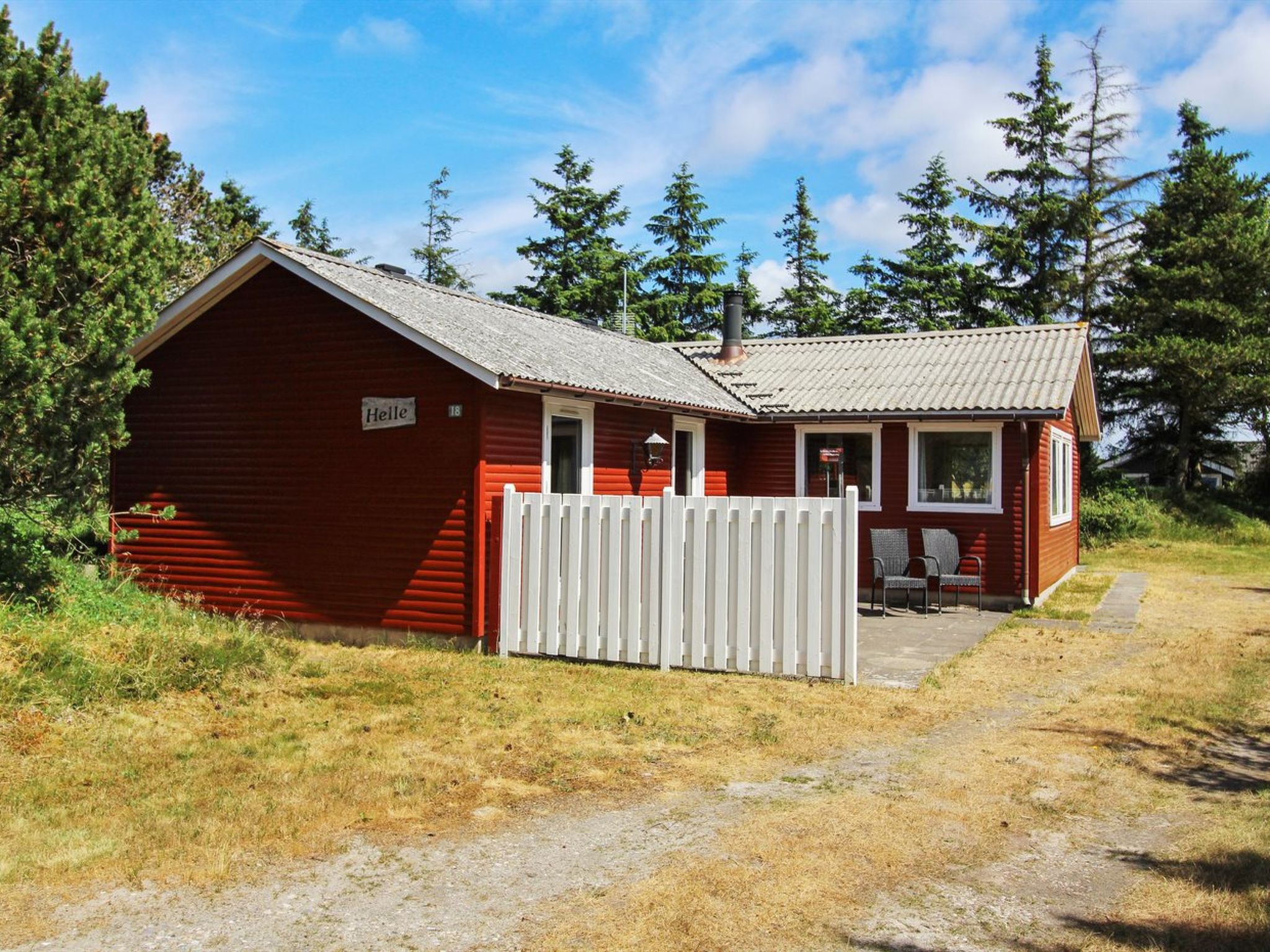 "Ahti" - 900m from the sea