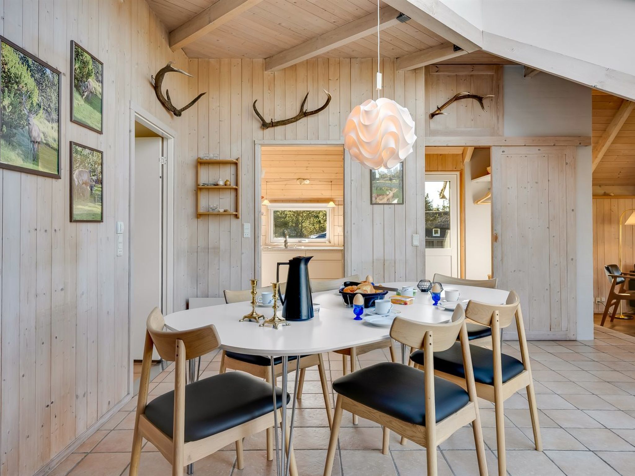 "Ansine" - 1.2km from the sea - Inside