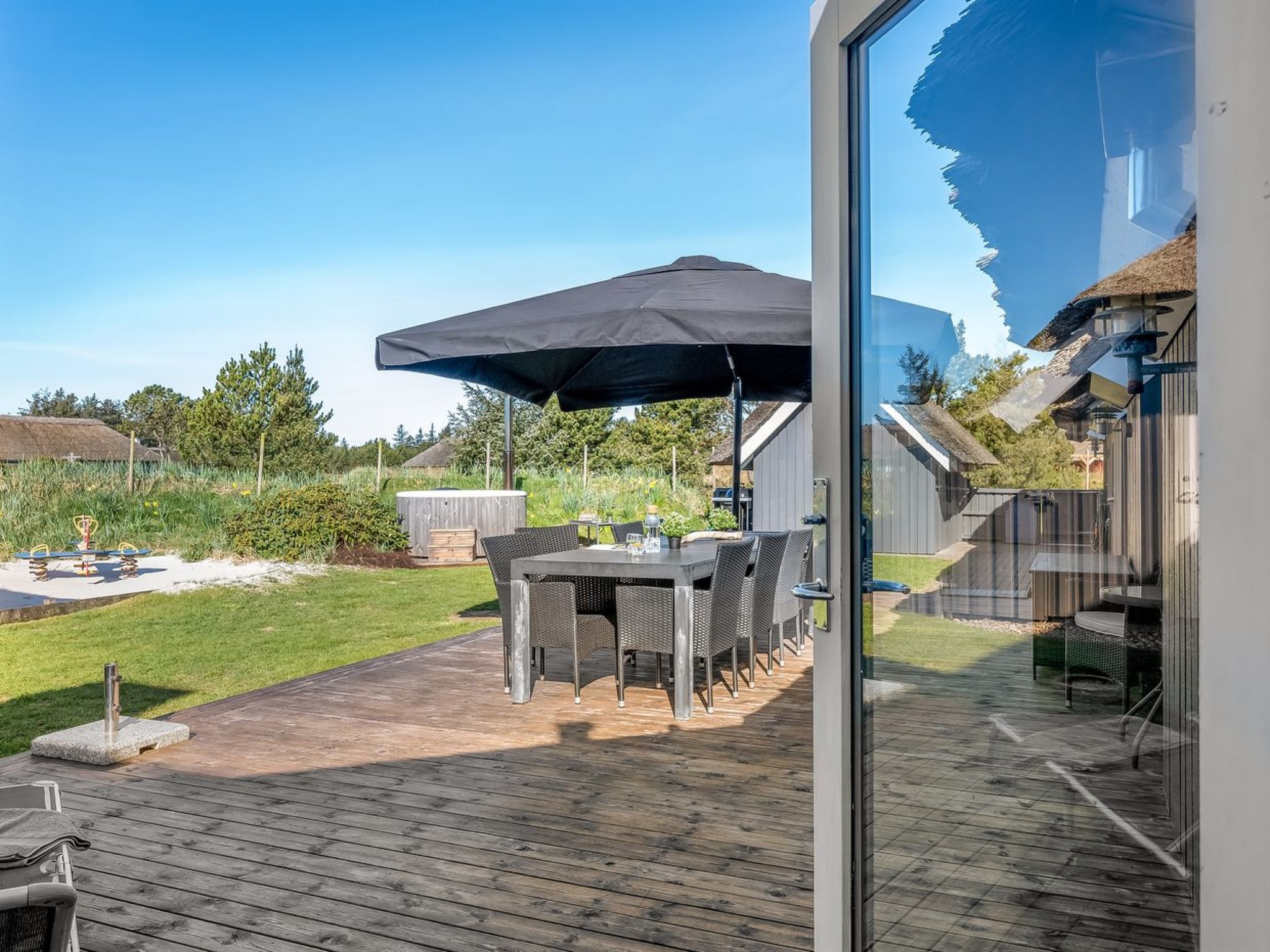 "Ansine" - 1.2km from the sea — Terrace (3 of 29)