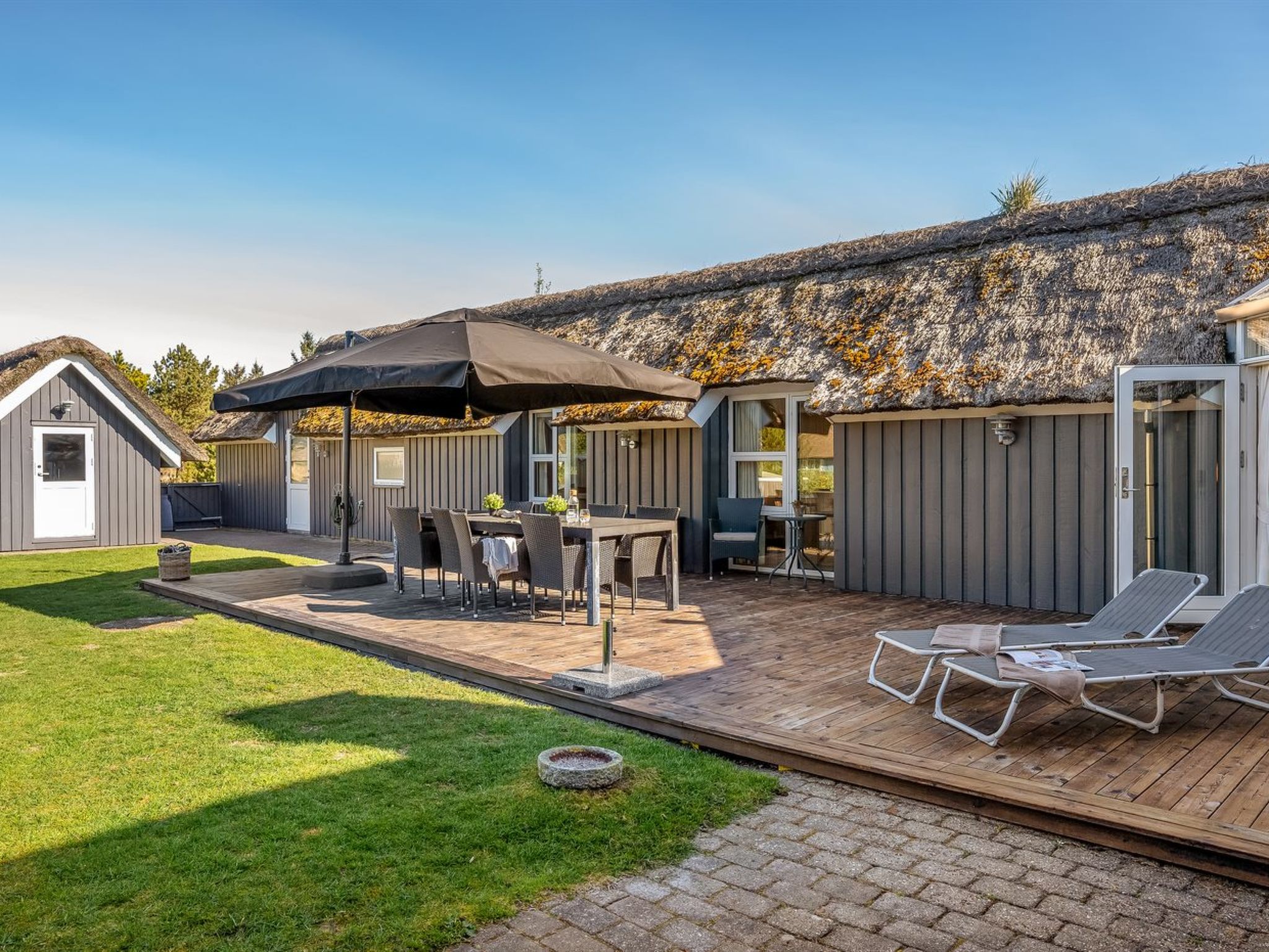 "Ansine" - 1.2km from the sea — Terrace (5 of 29)