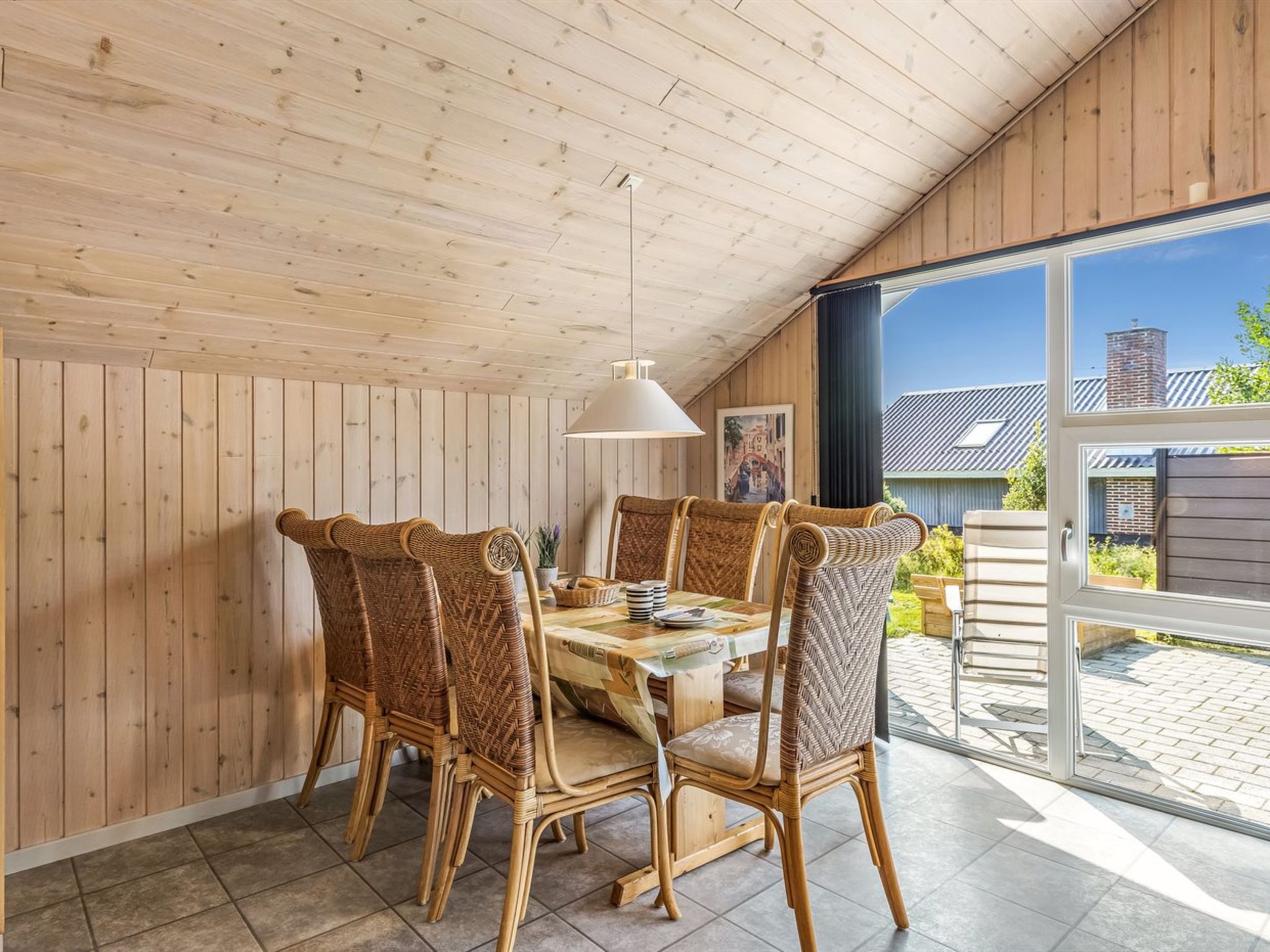 "Sanelma" - 900m from the sea - Binnen
