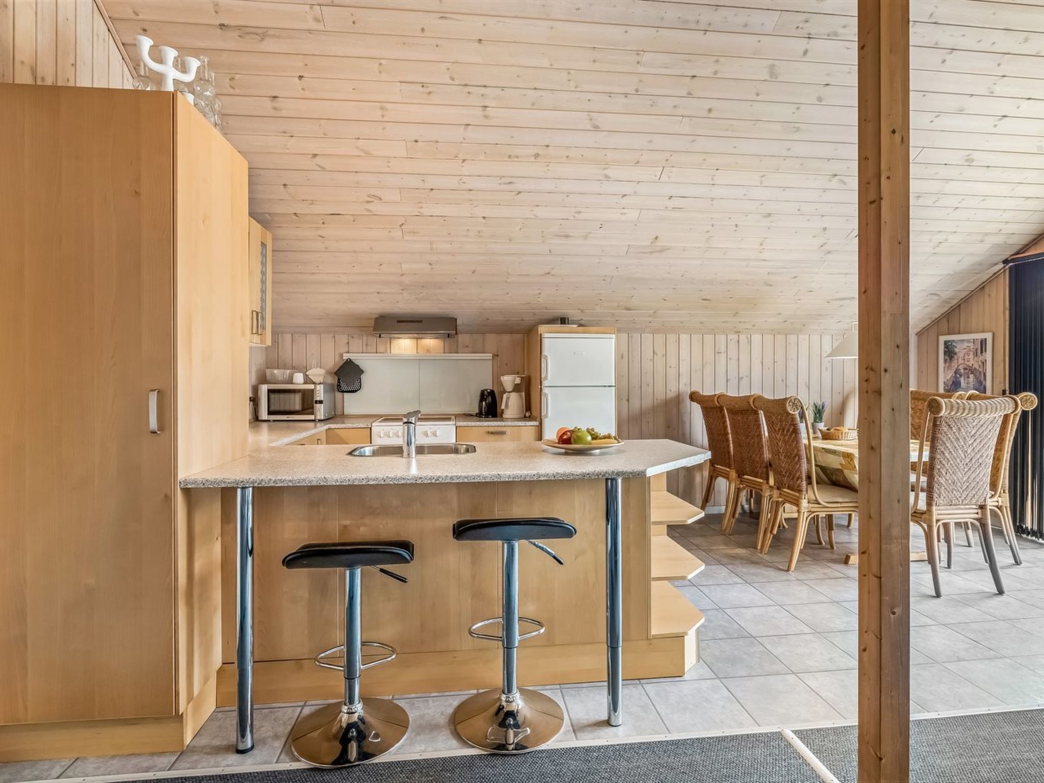 "Sanelma" - 900m from the sea - Binnen