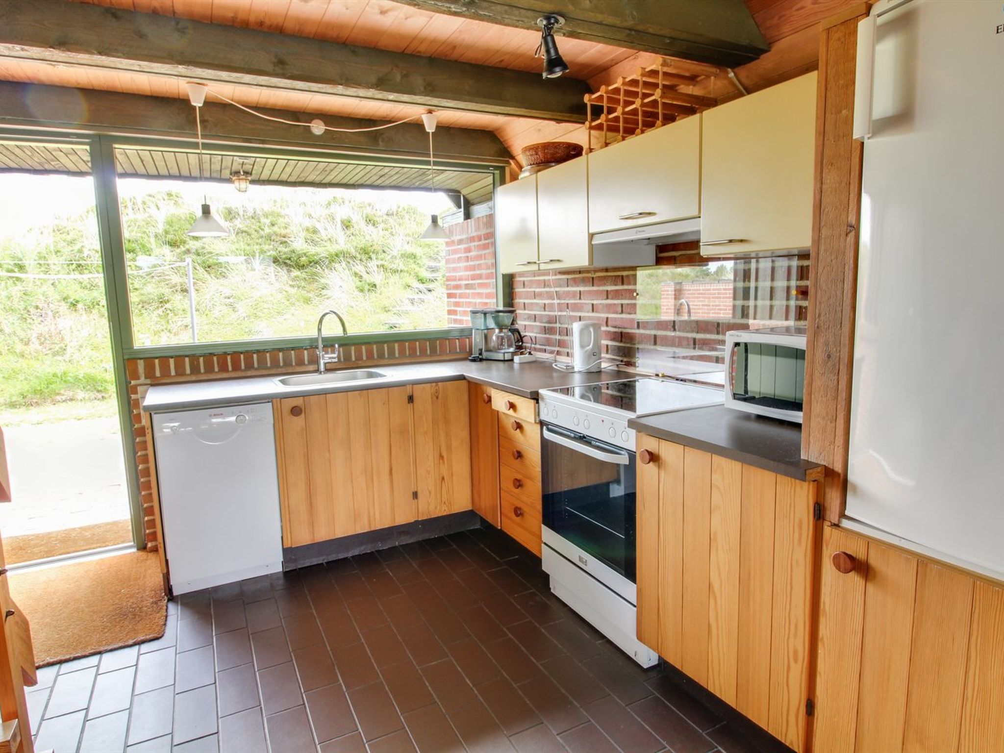 "Tofi" - 400m from the sea-Drinnen