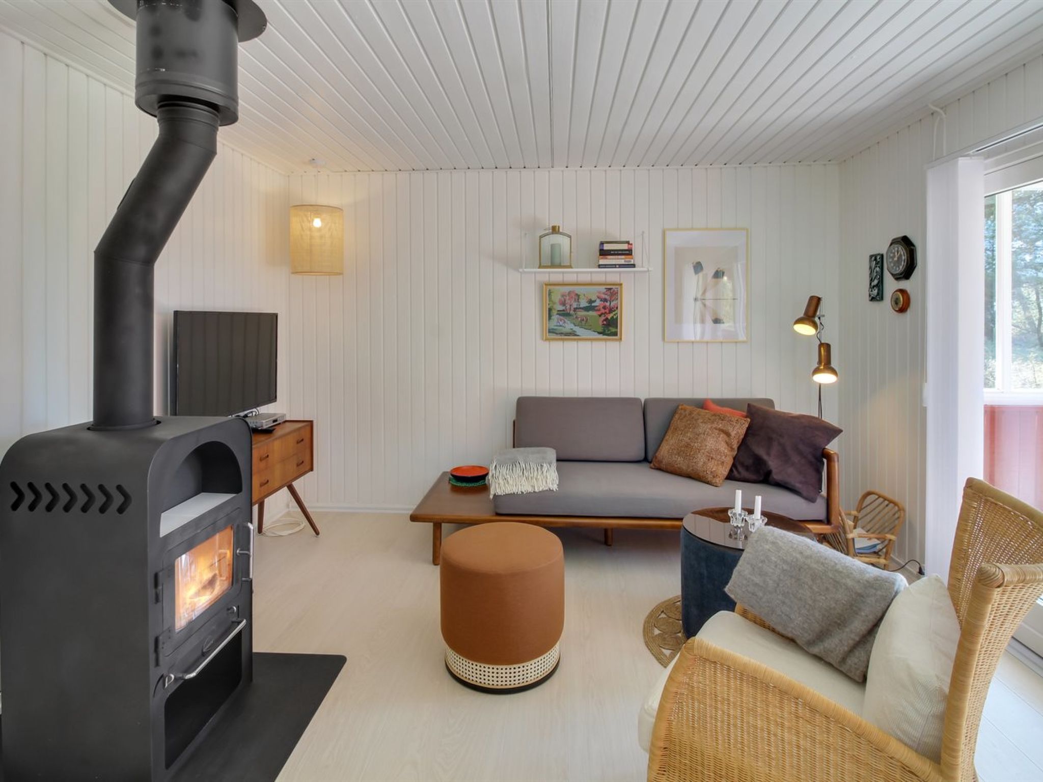 "Aulikki" - 900m from the sea-Binnen