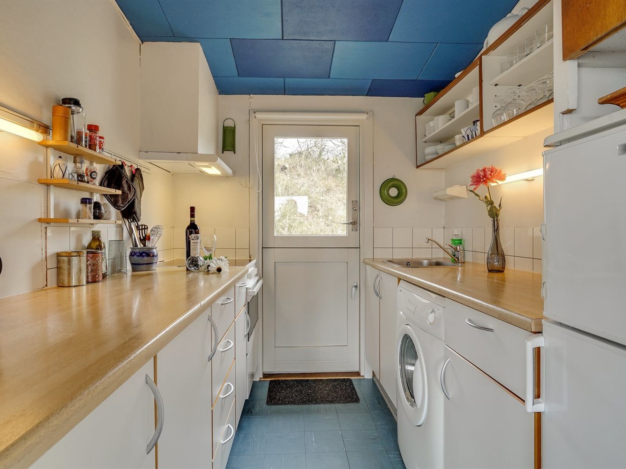 "Taimi" - 200m from the sea - Binnen