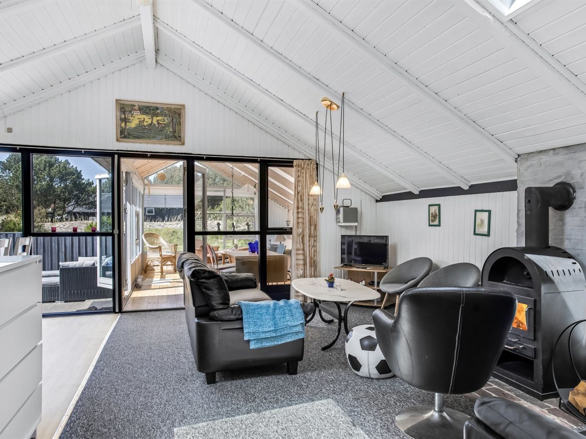 "Solvejk" - 800m from the sea-Binnen