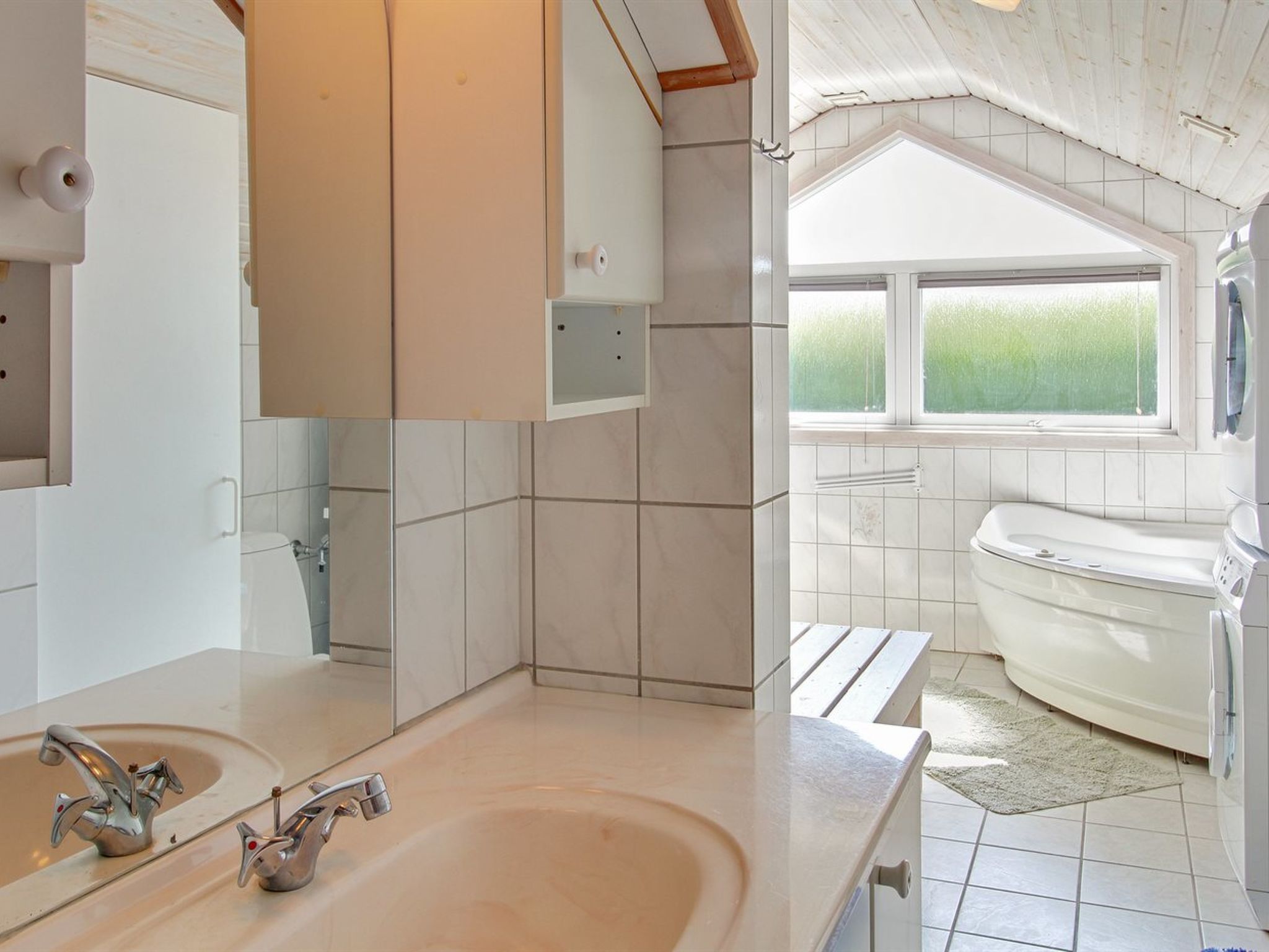 "Solvejk" - 800m from the sea-Binnen