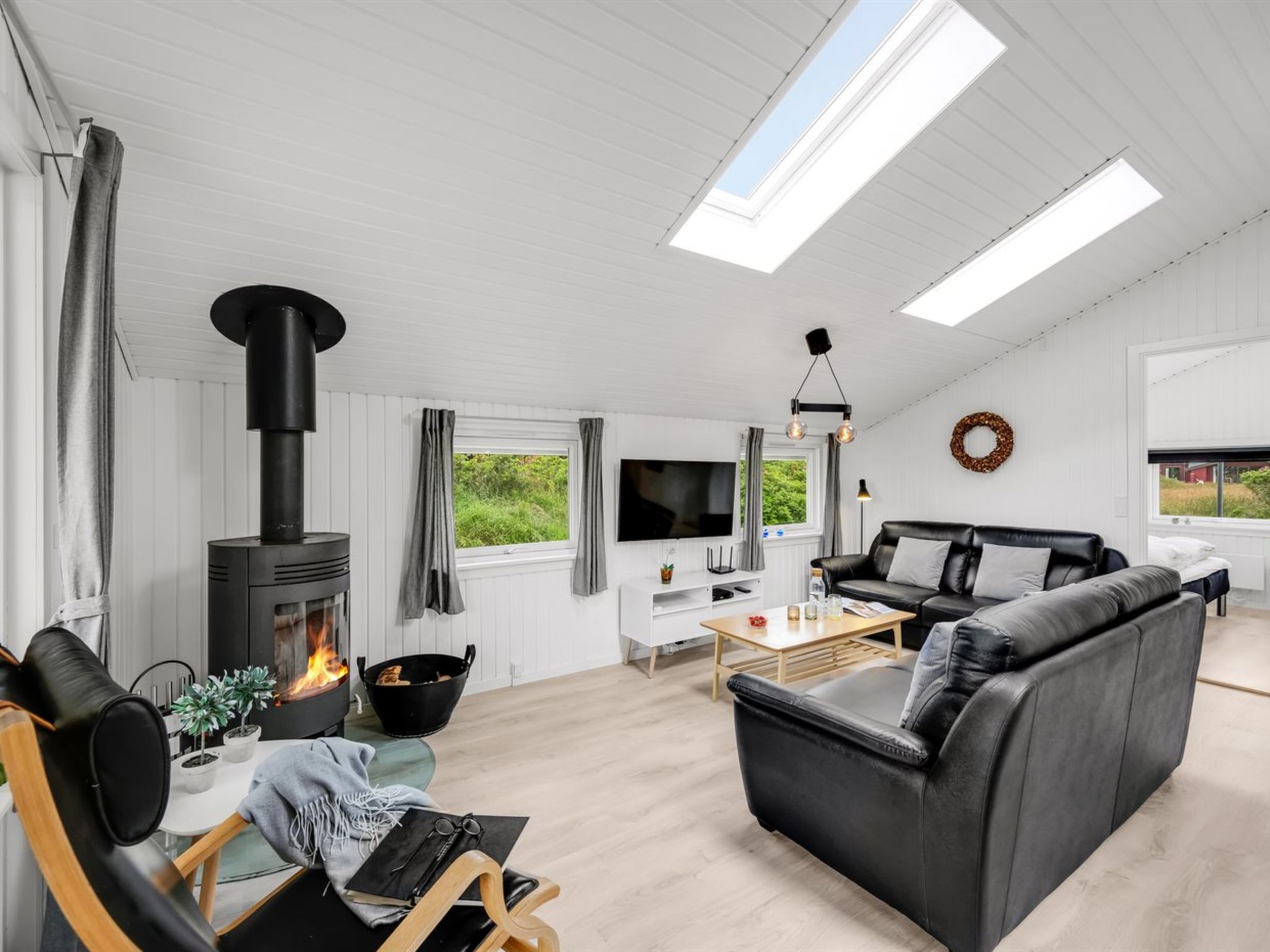 "Kari" - 900m from the sea-Binnen