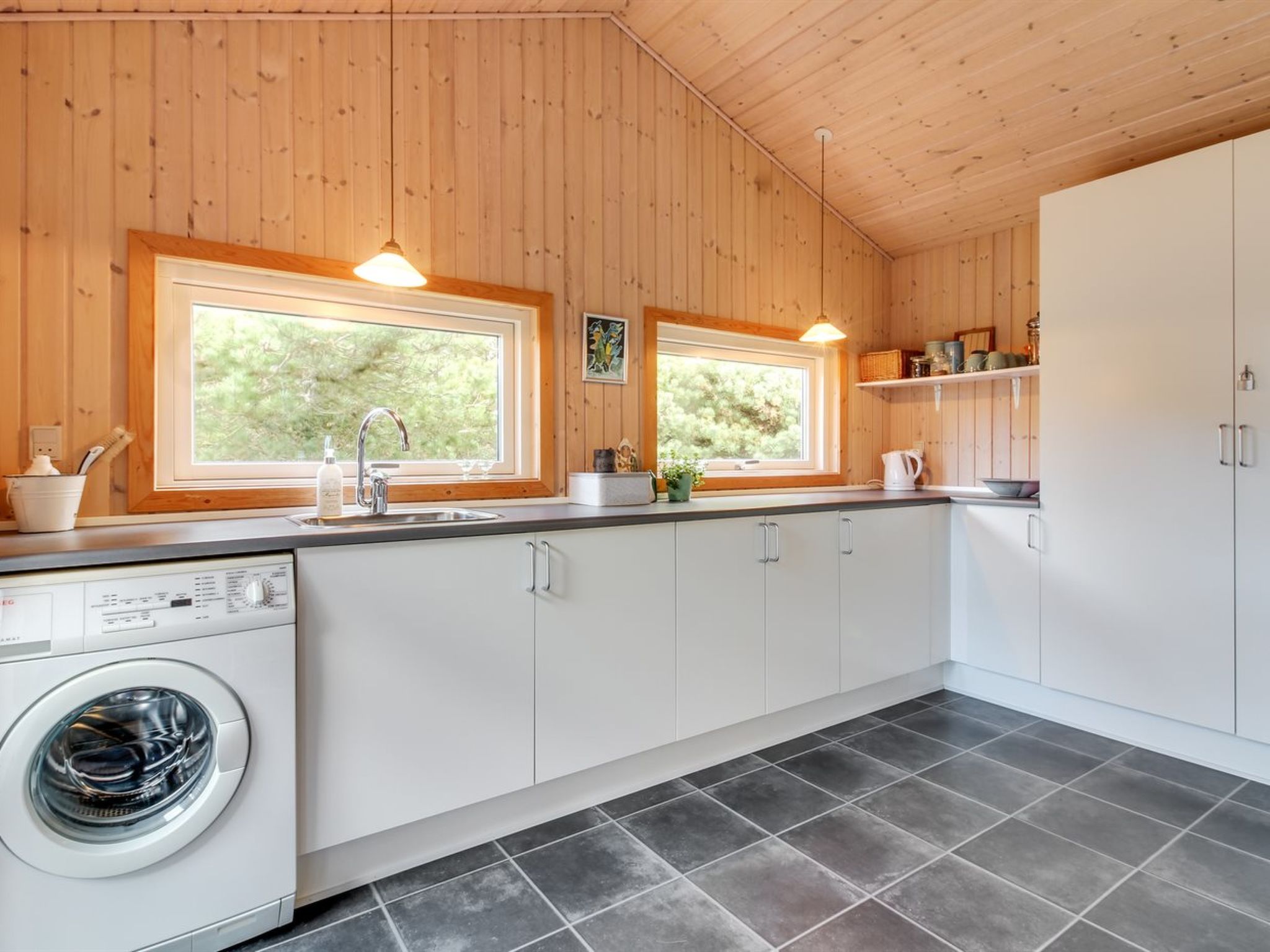 "Glady" - 500m from the sea - Drinnen