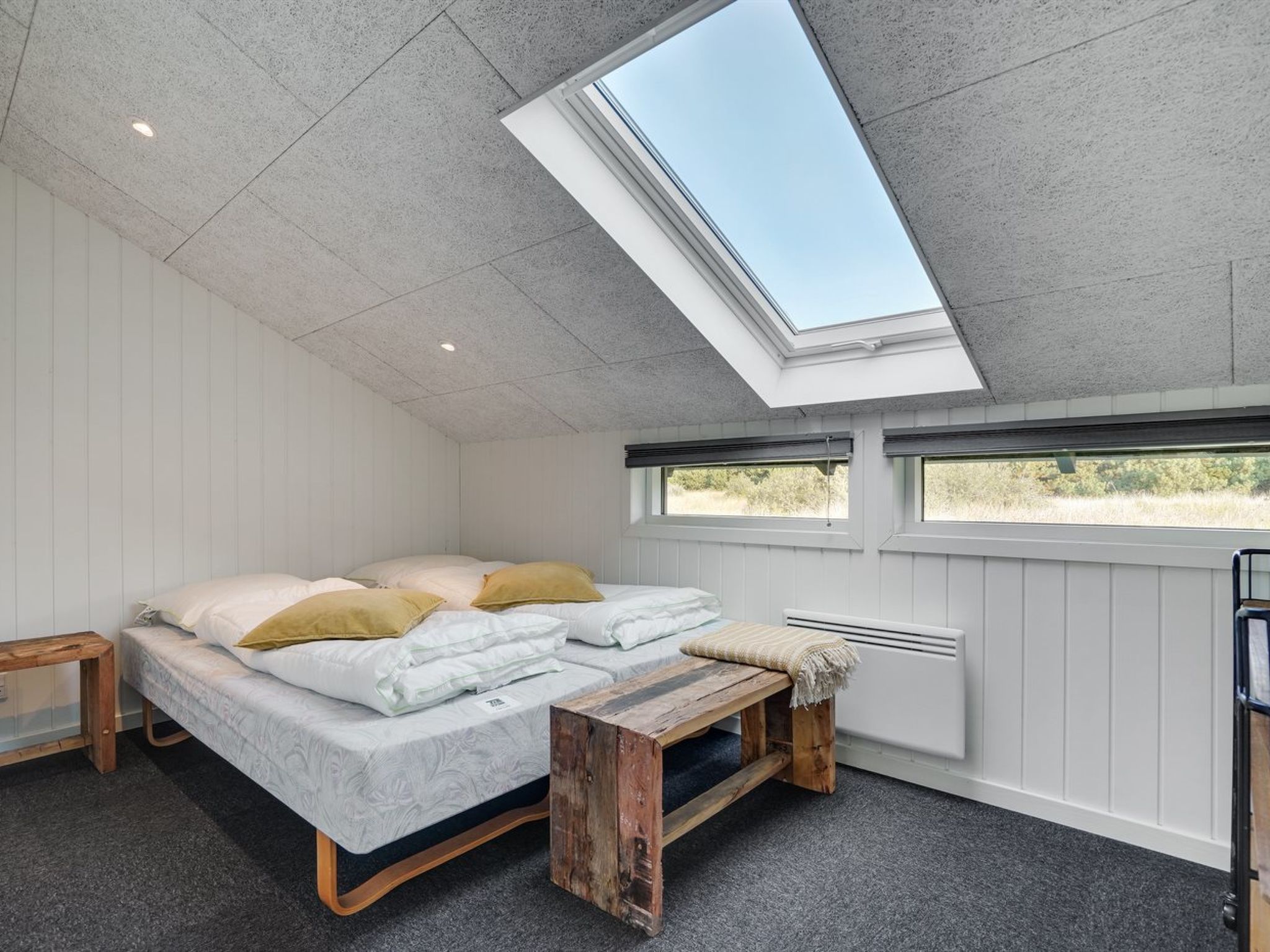 "Ellenora" - 1km from the sea - Binnen
