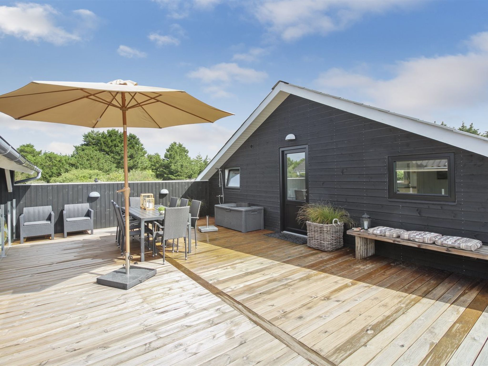 "Ellenora" - 1km from the sea - Buiten