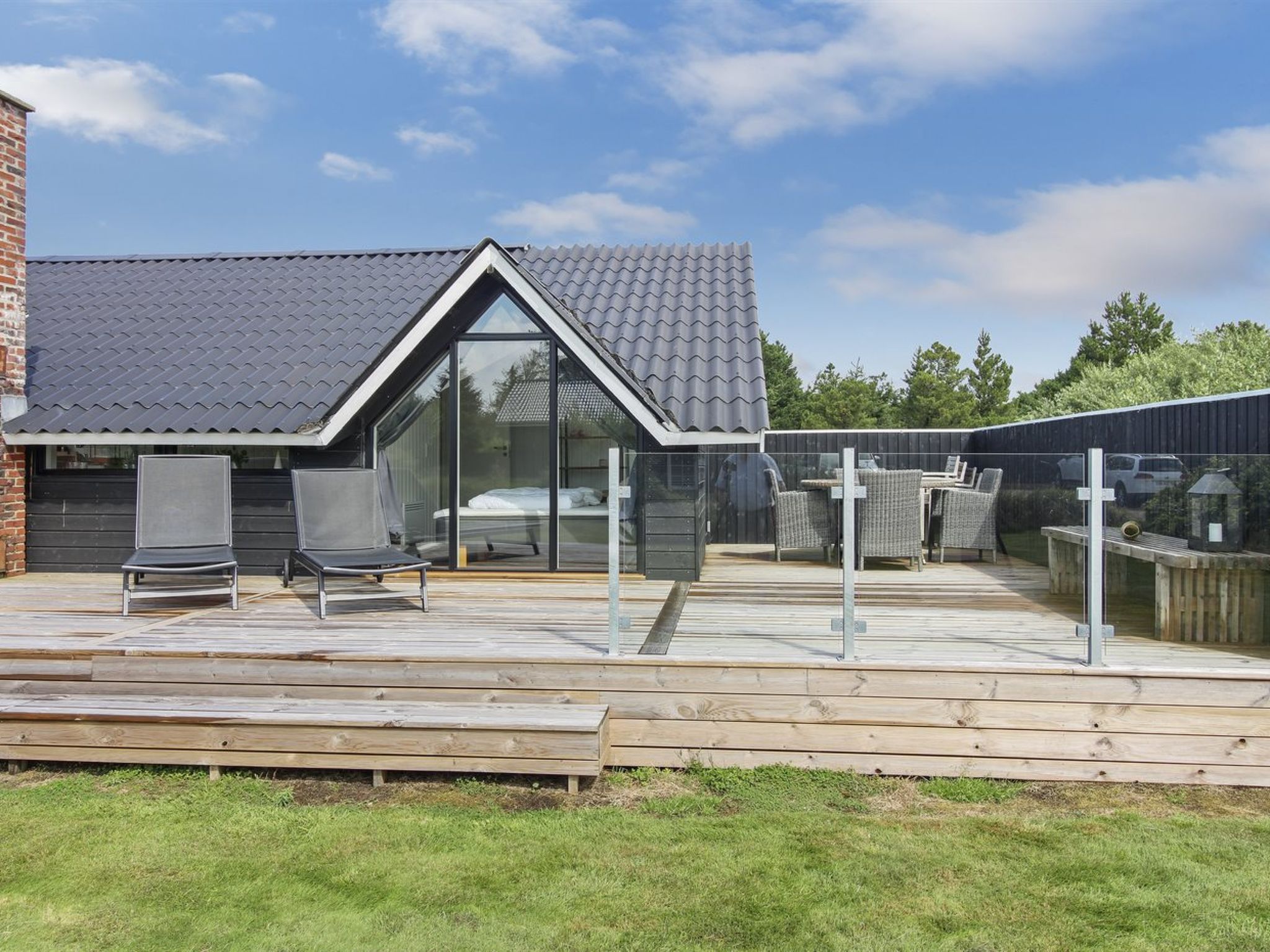 "Ellenora" - 1km from the sea - Buiten