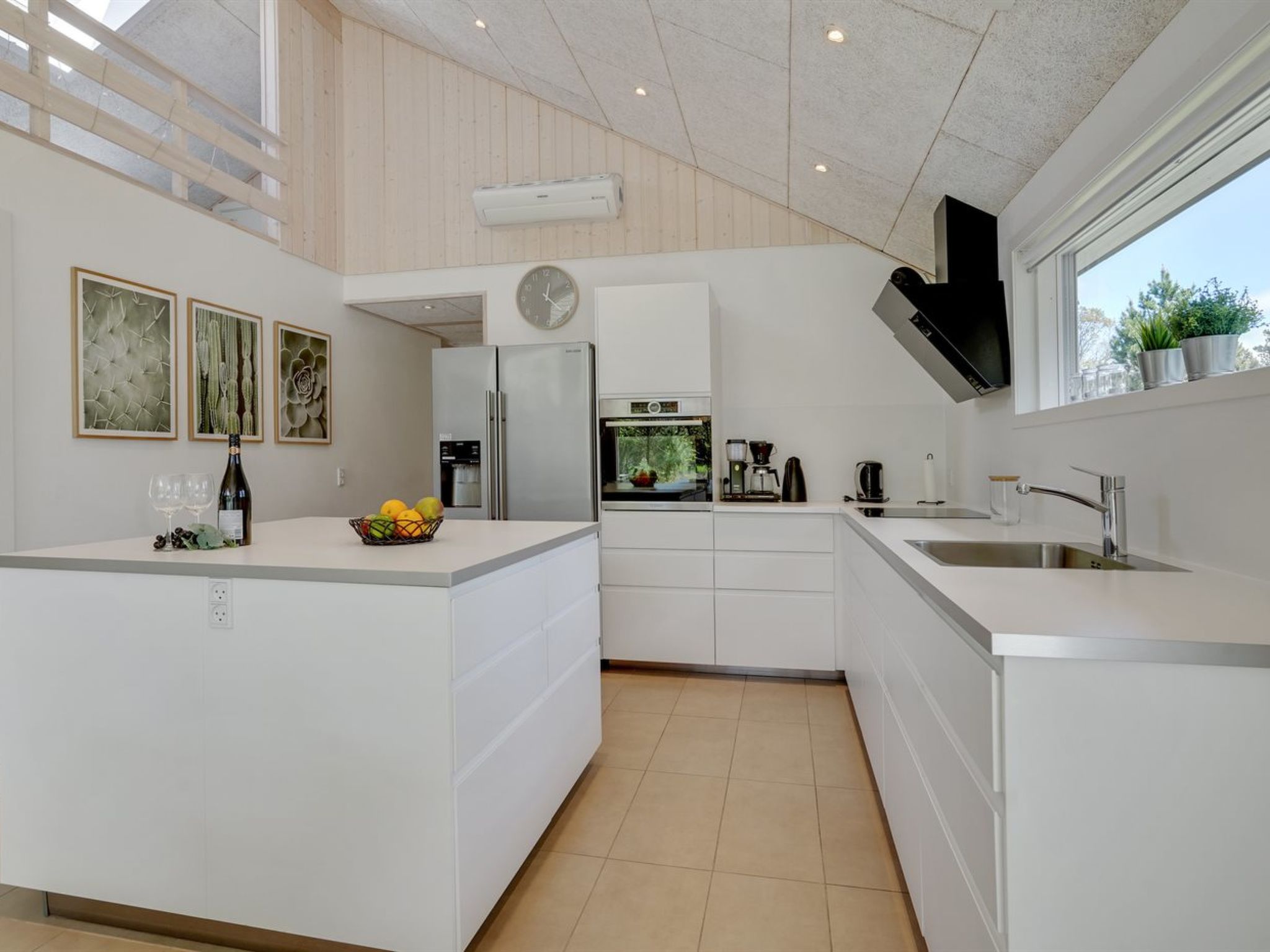 "Delan" - 1.3km from the sea - Inside