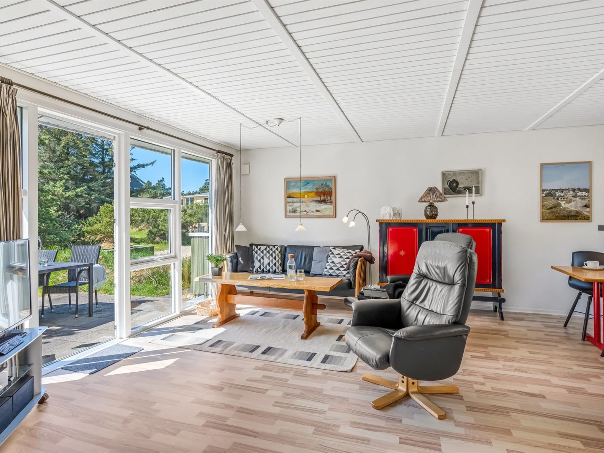 "Edite" - 500m from the sea