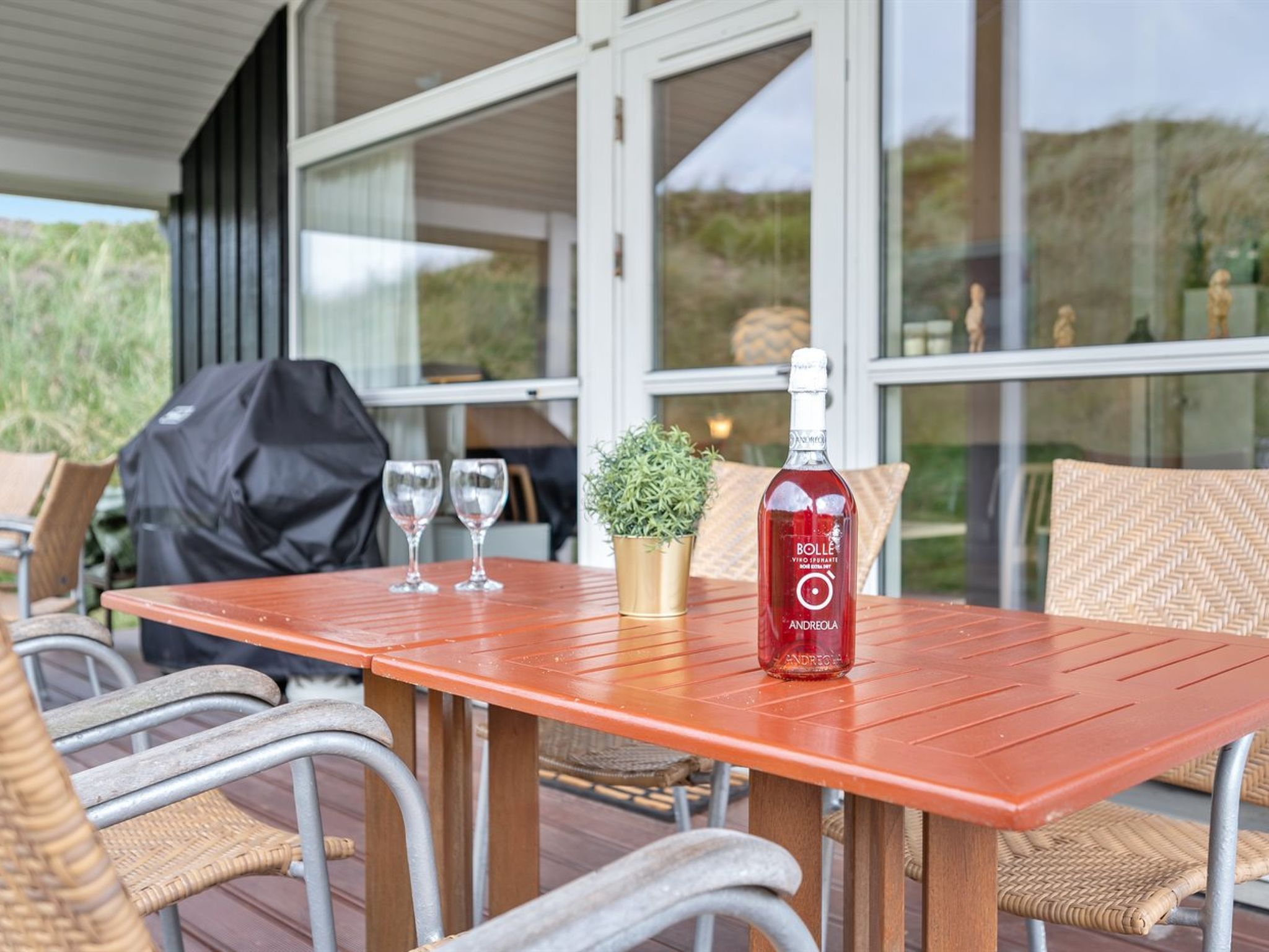 "Asvalde" - 150m from the sea - Buiten