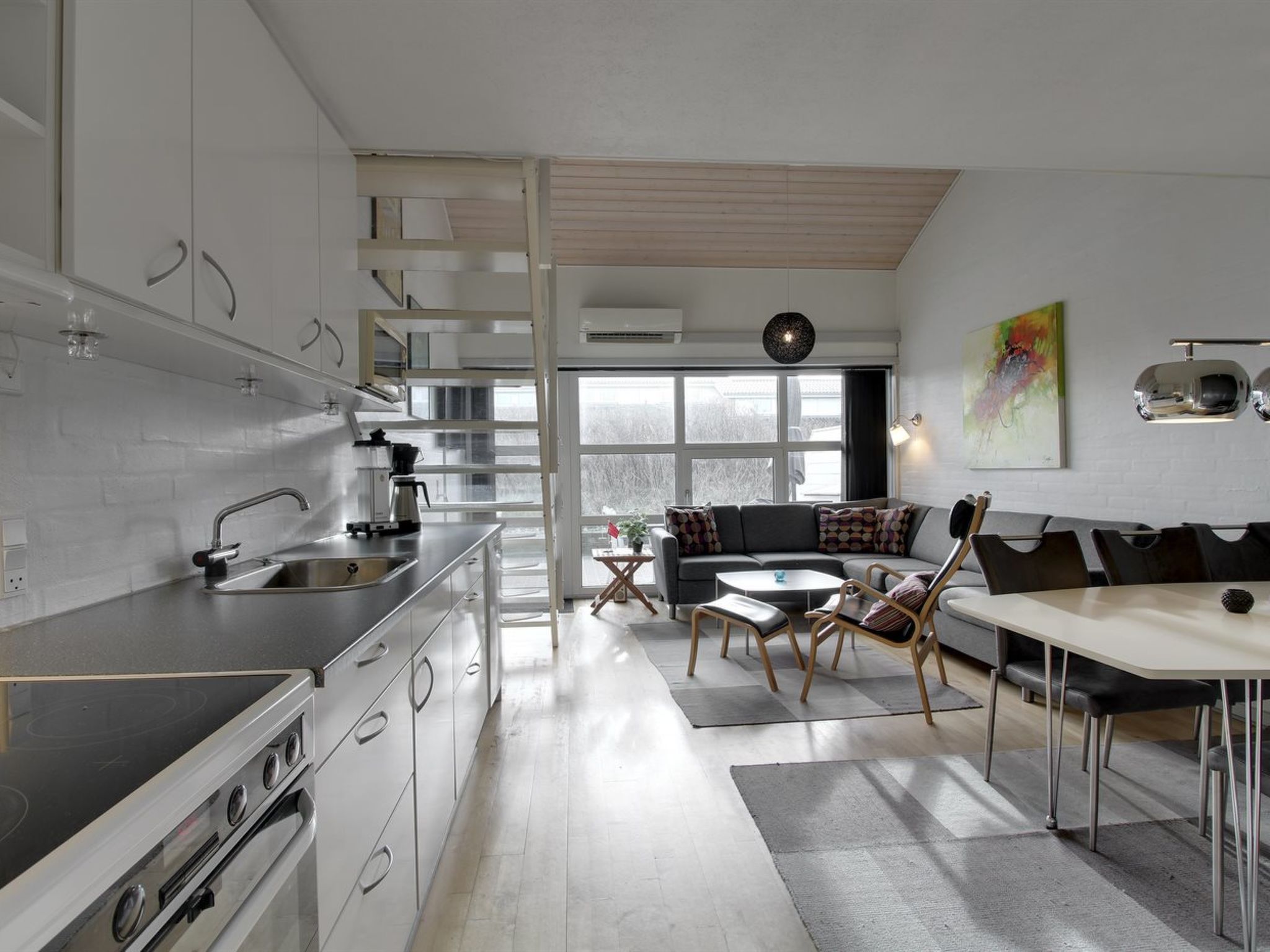 "Soufiane" - 100m from the sea-Inside