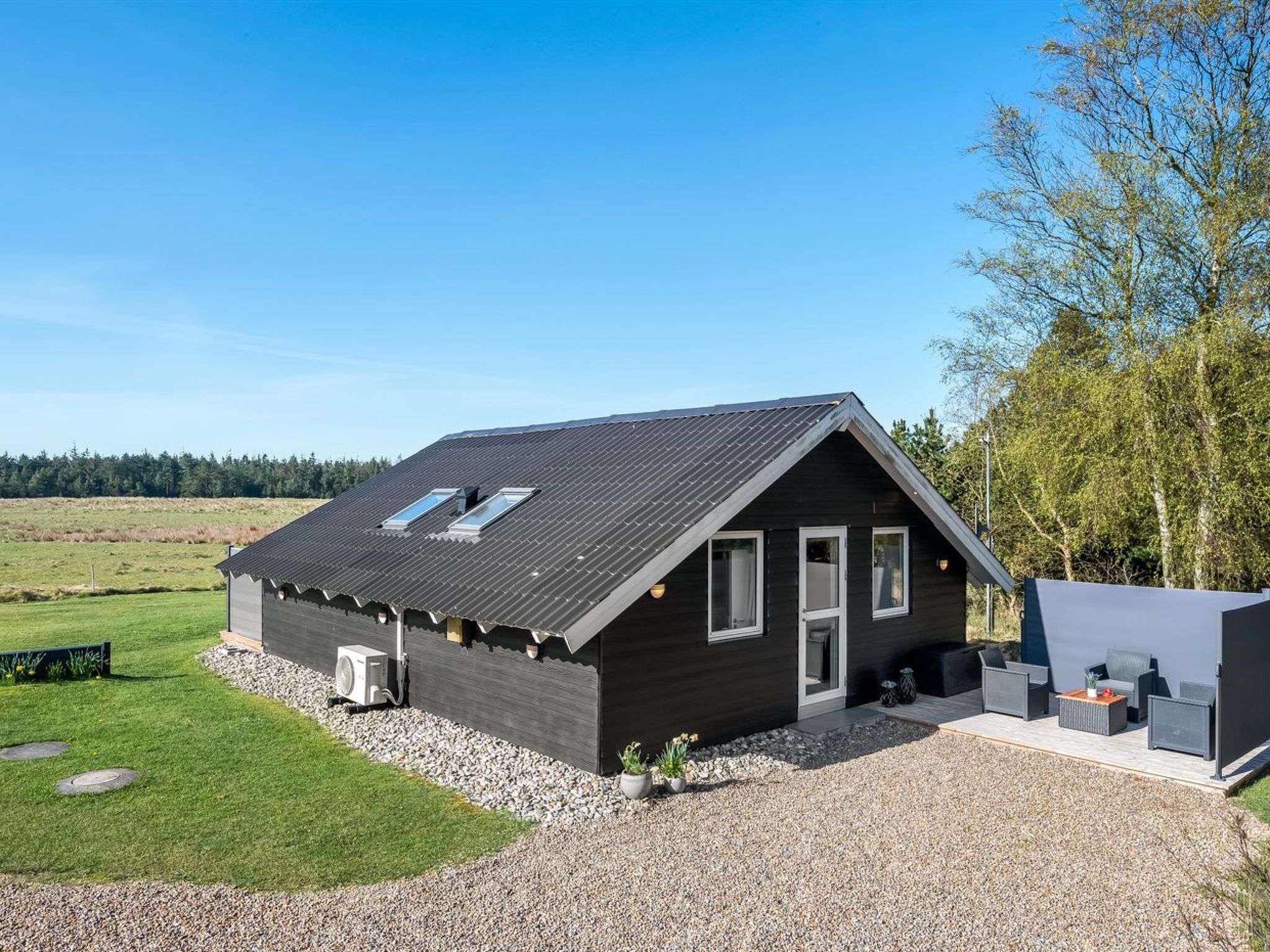 "Agnesa" - 1.5km from the sea - Buiten