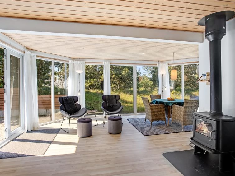 Search and Stay destination Vejers Strand, Denmark from . "Laila" - 1.2km from the sea in Western Jutland