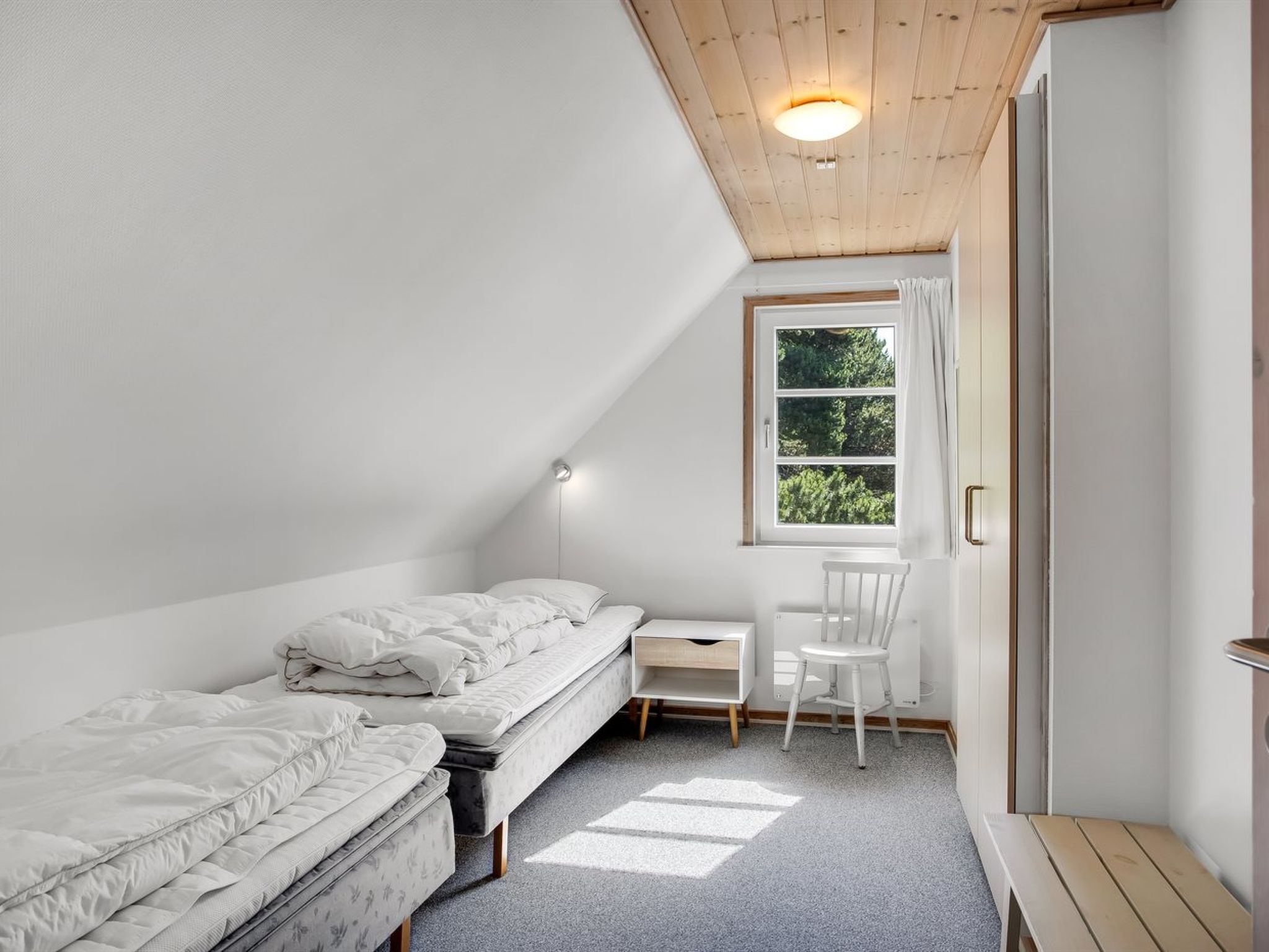 "Laila" - 1.2km from the sea - Binnen