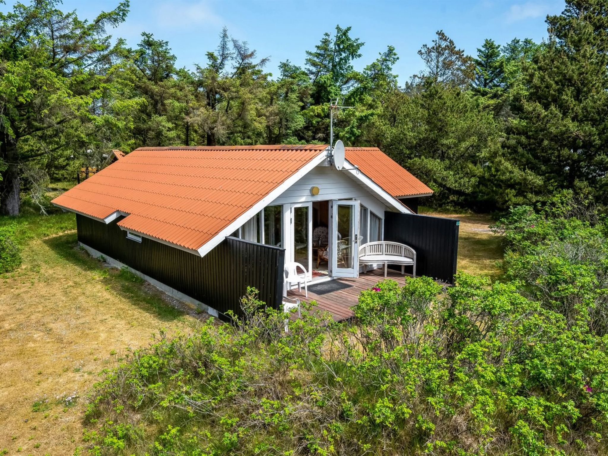 "Clea" - 800m from the sea