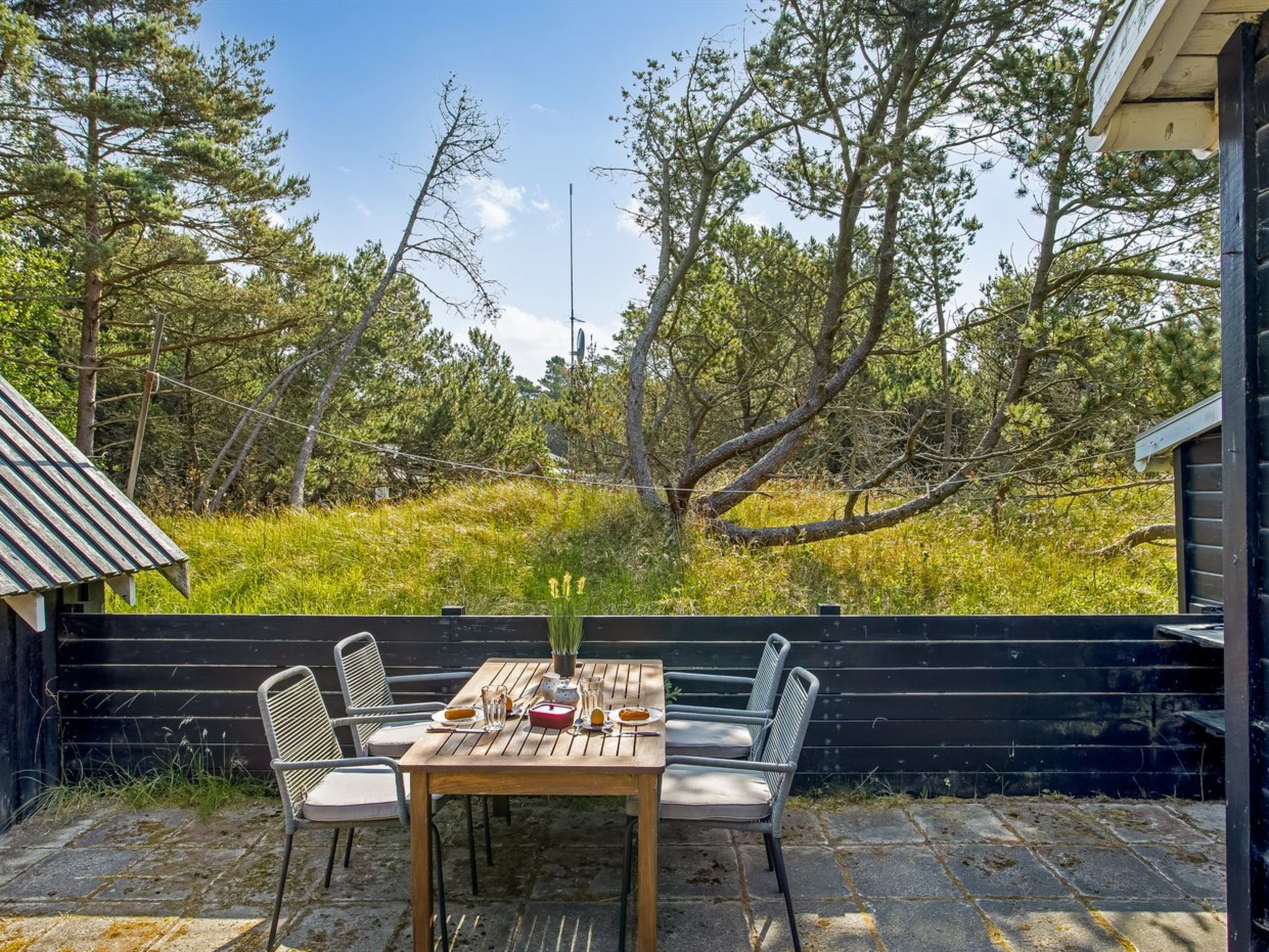 "Gaelle" - 800m from the sea - Image 4