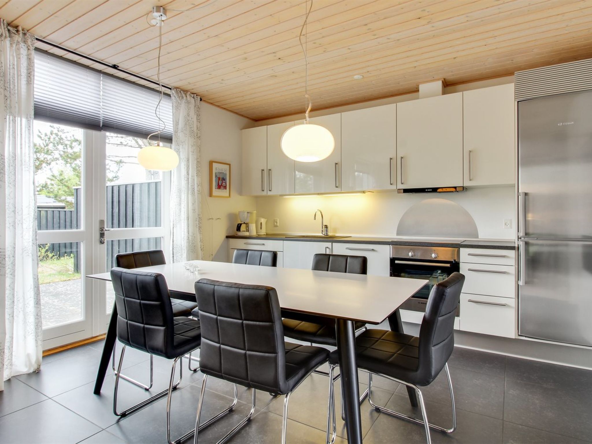 "Lucjan" - 800m from the sea-Binnen