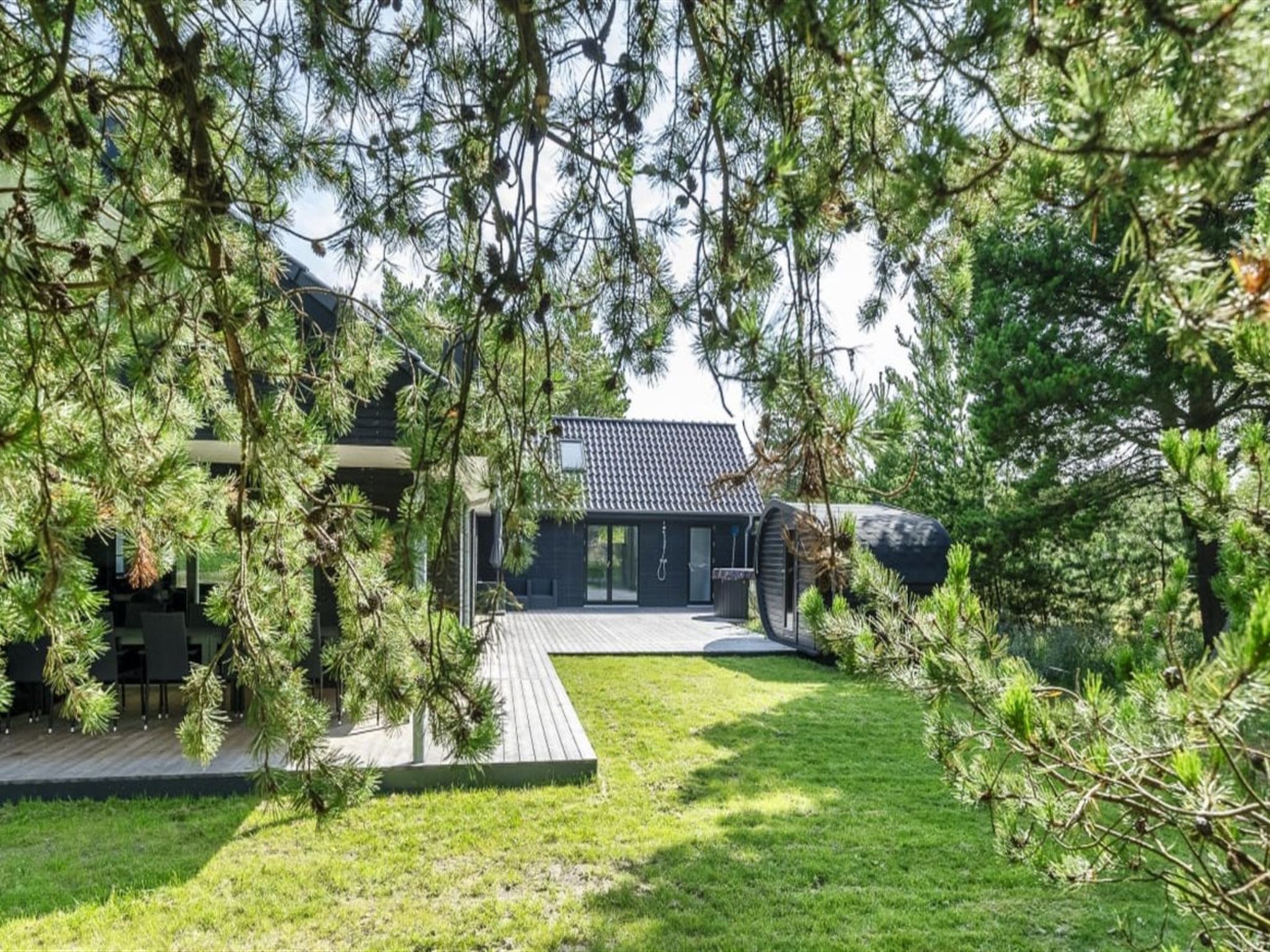 "Locan" - 1.2km from the sea-Buiten