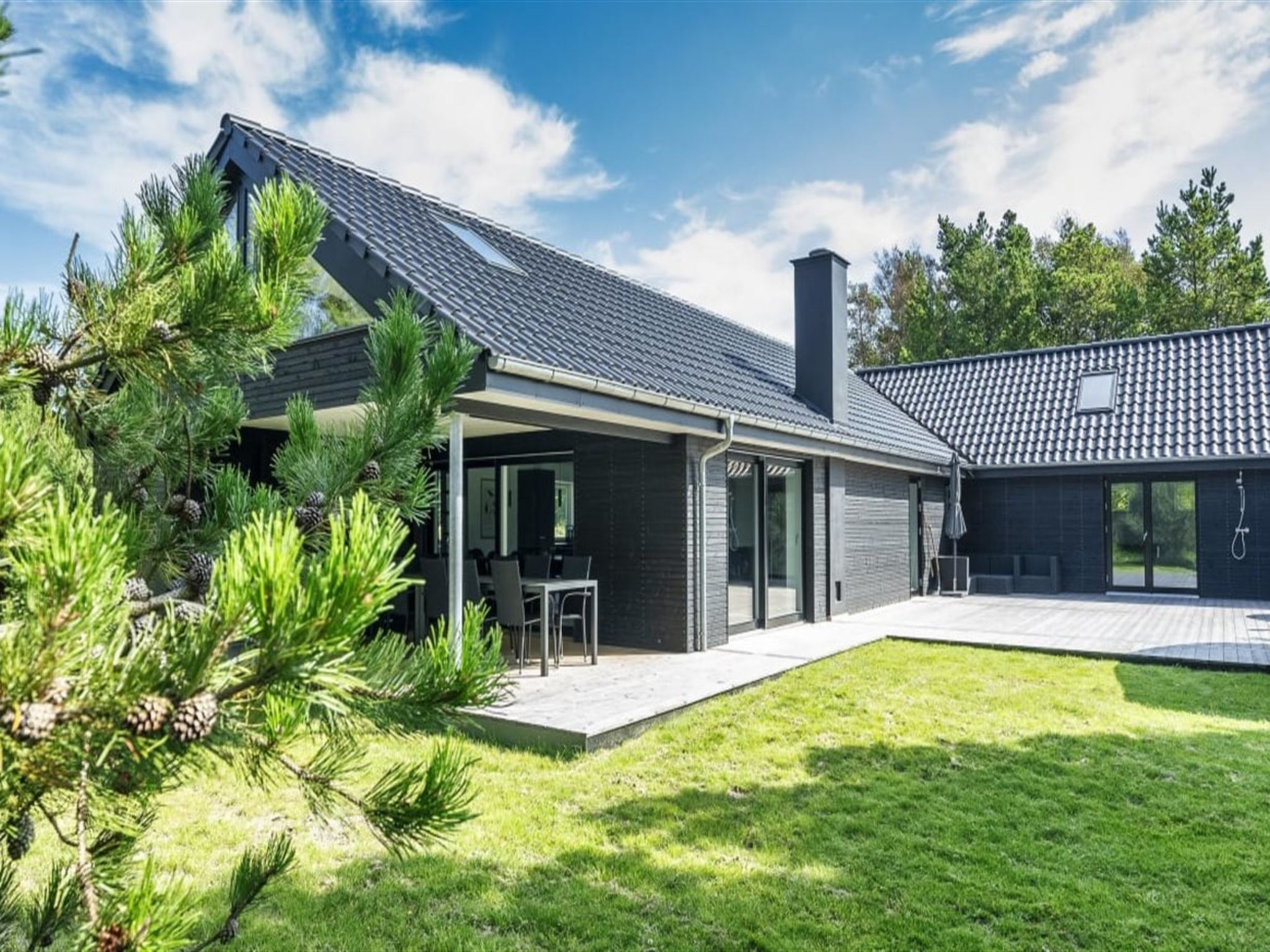 "Locan" - 1.2km from the sea