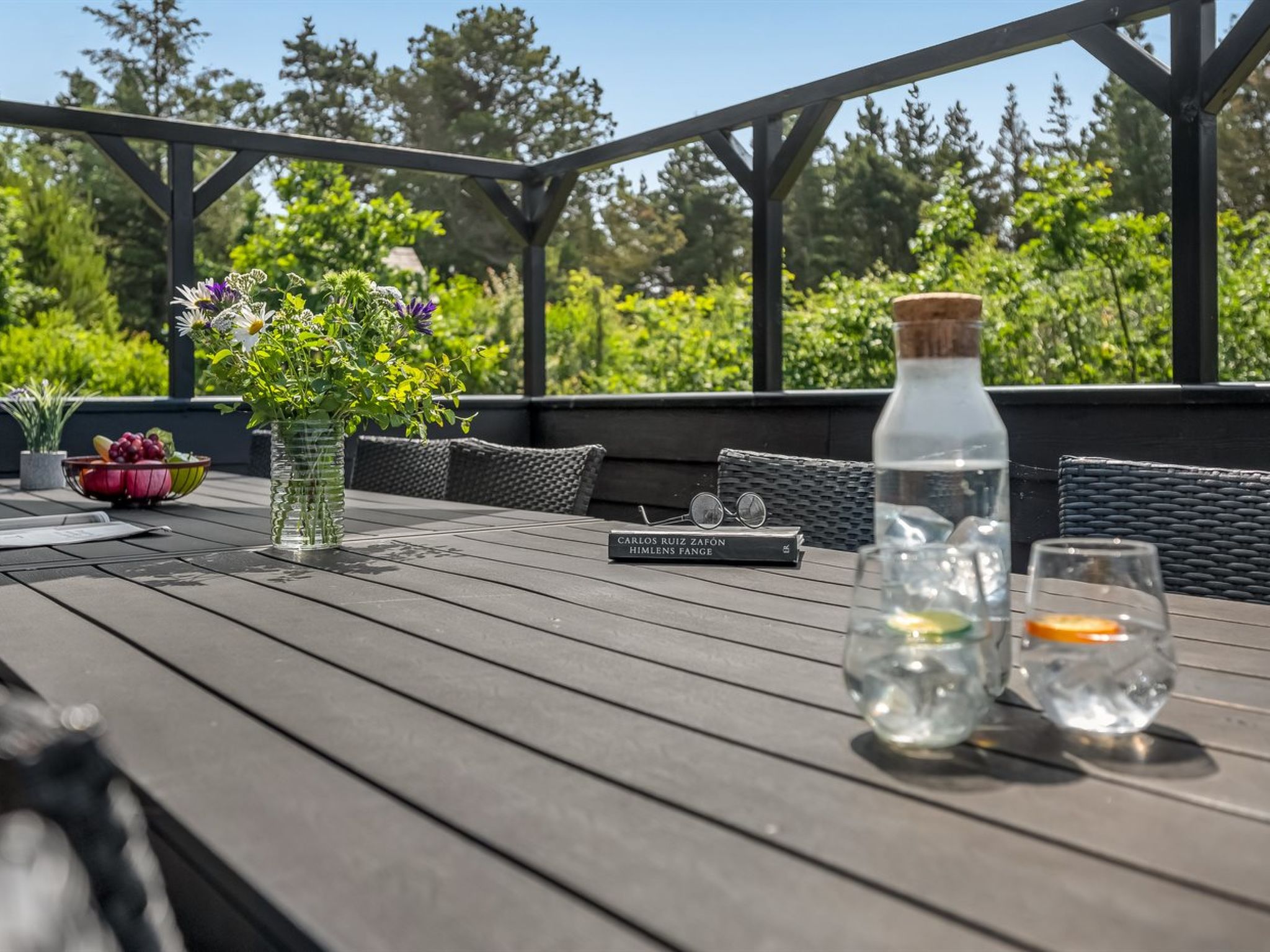 "Lavrans" - 2.5km from the sea - Buiten