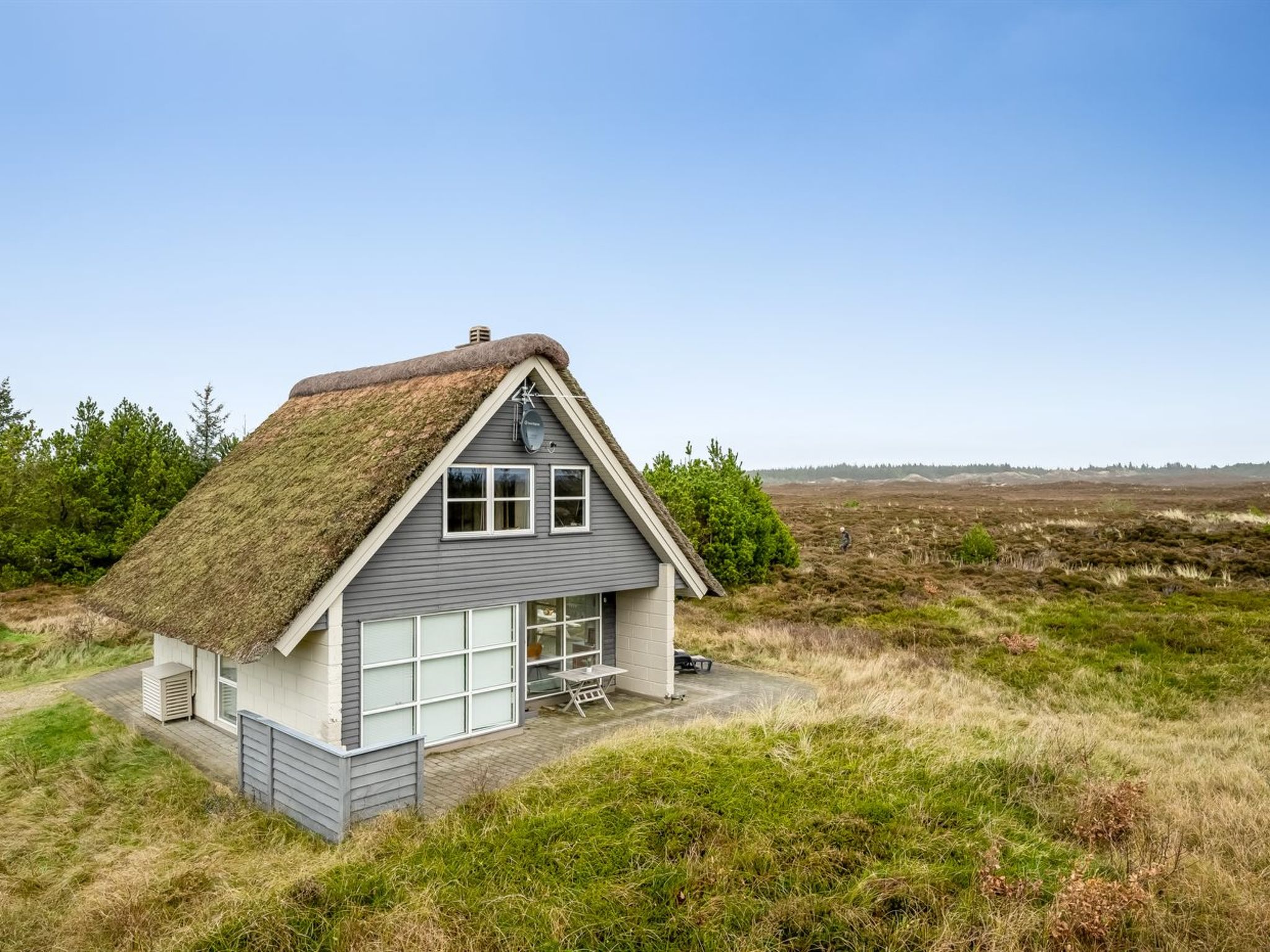 "Andrine" - 700m from the sea - Buiten
