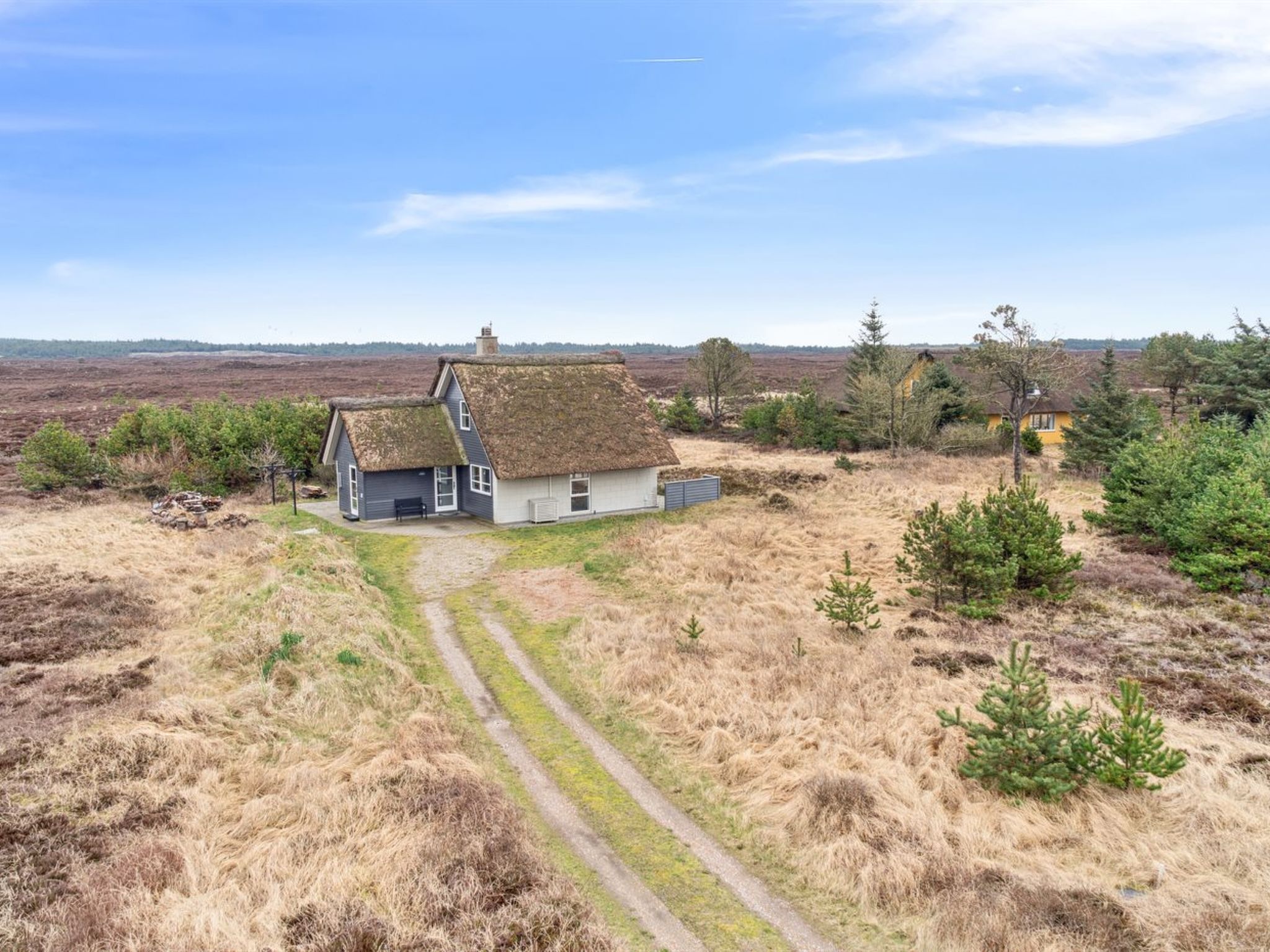 "Andrine" - 700m from the sea - Buiten