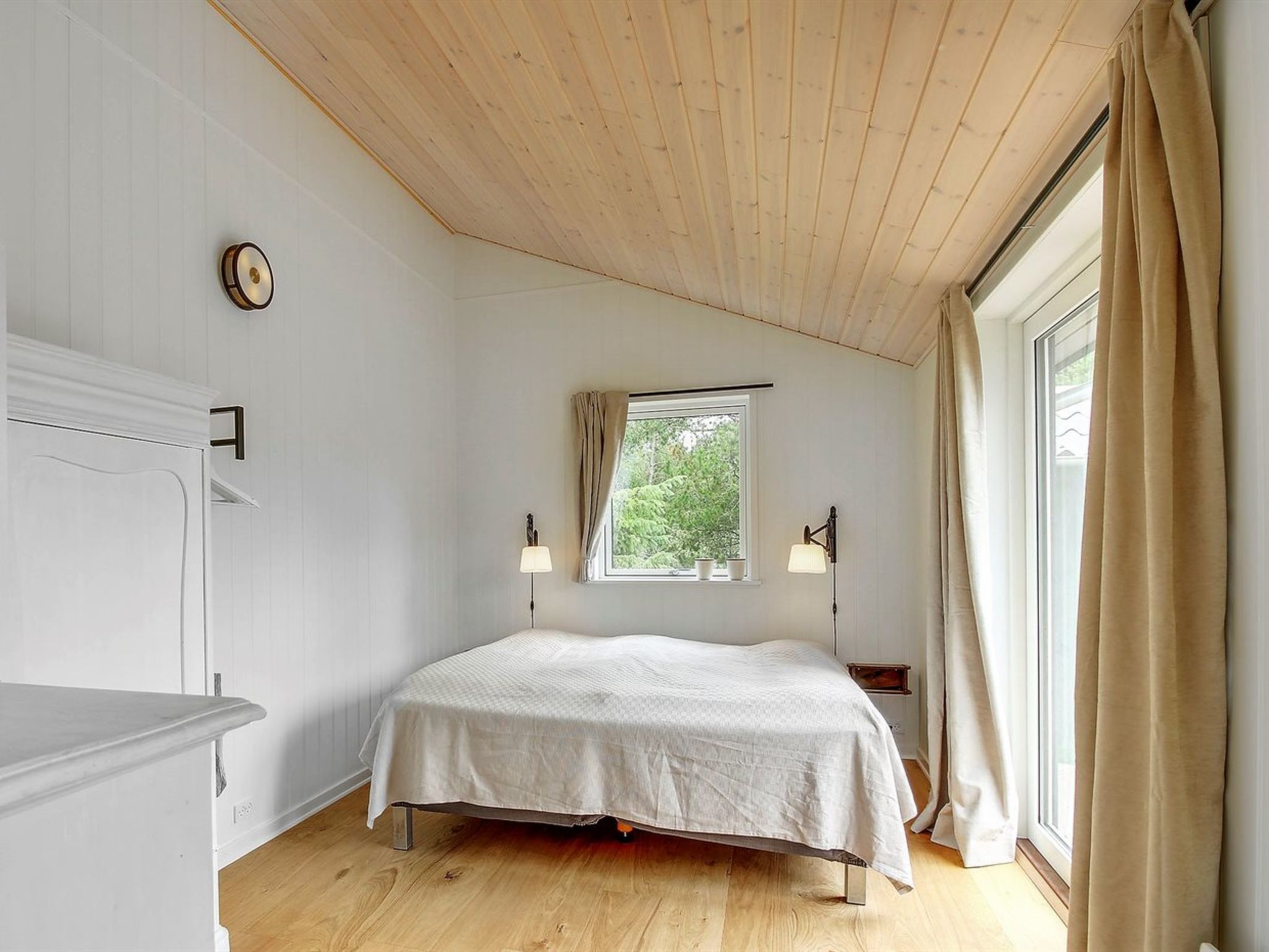 "Aleko" - 2.5km from the sea-Binnen