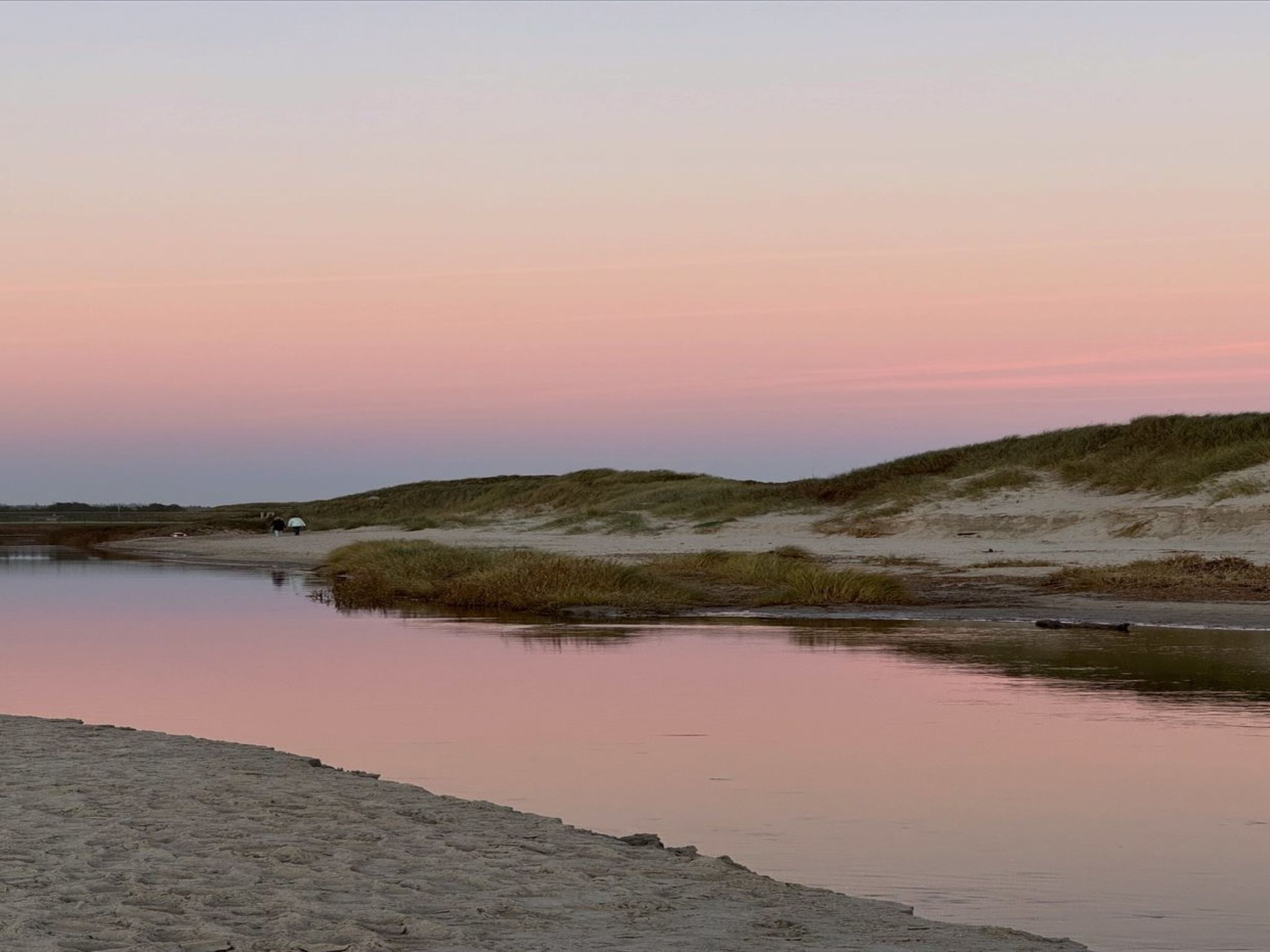 "Thrugils" - 800m from the sea