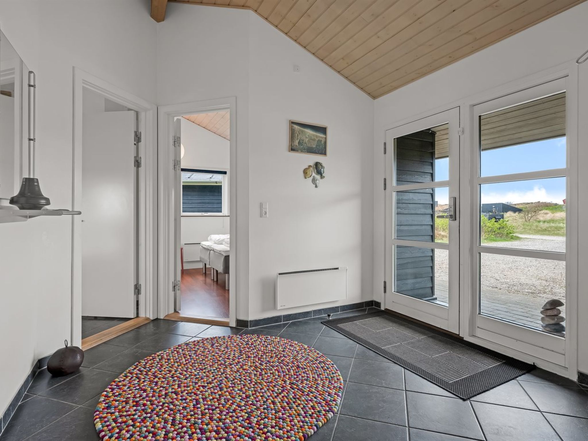 "Thrugils" - 500m from the sea - Binnen