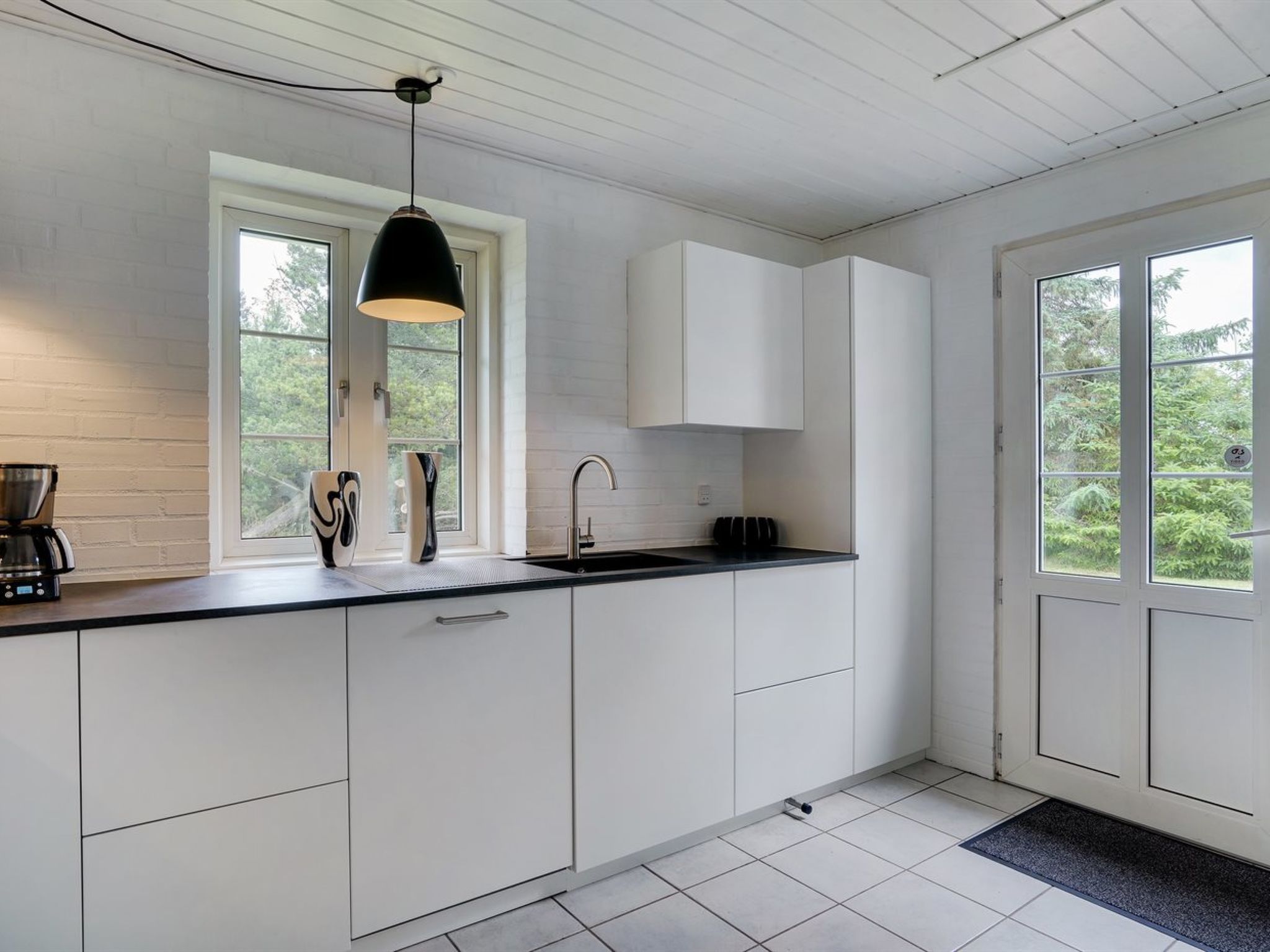 "Hjalmsvider" - 1km from the sea - Binnen