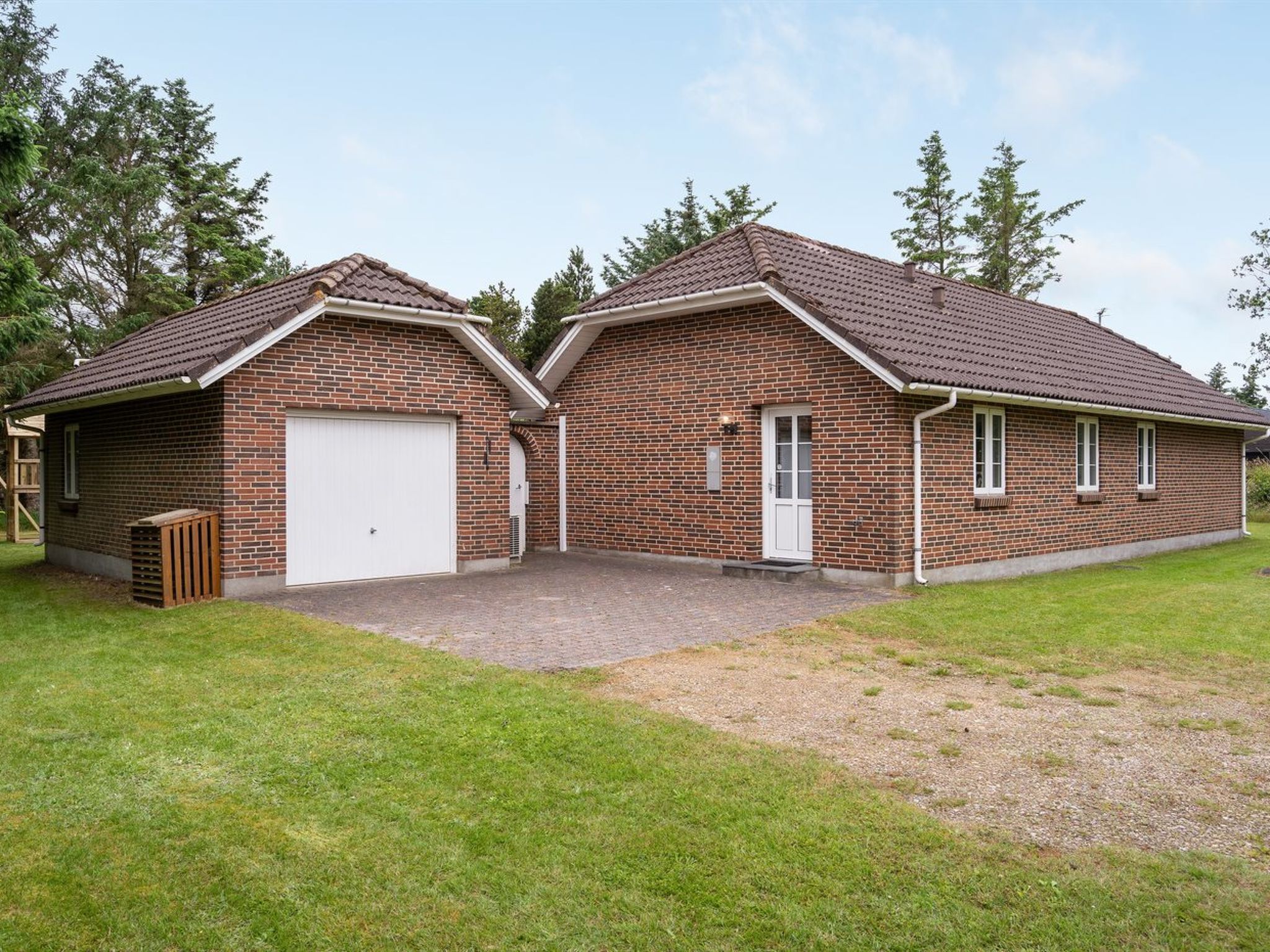 "Hjalmsvider" - 1km from the sea - Buiten