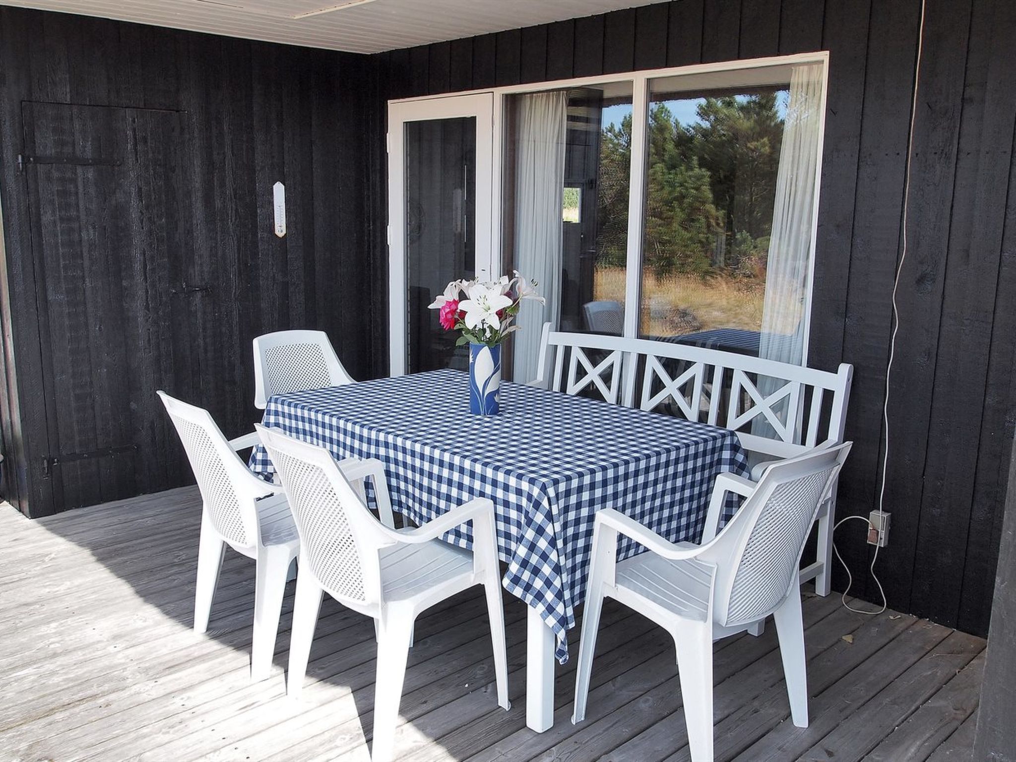 "Annli" - 1.5km from the sea-Buiten