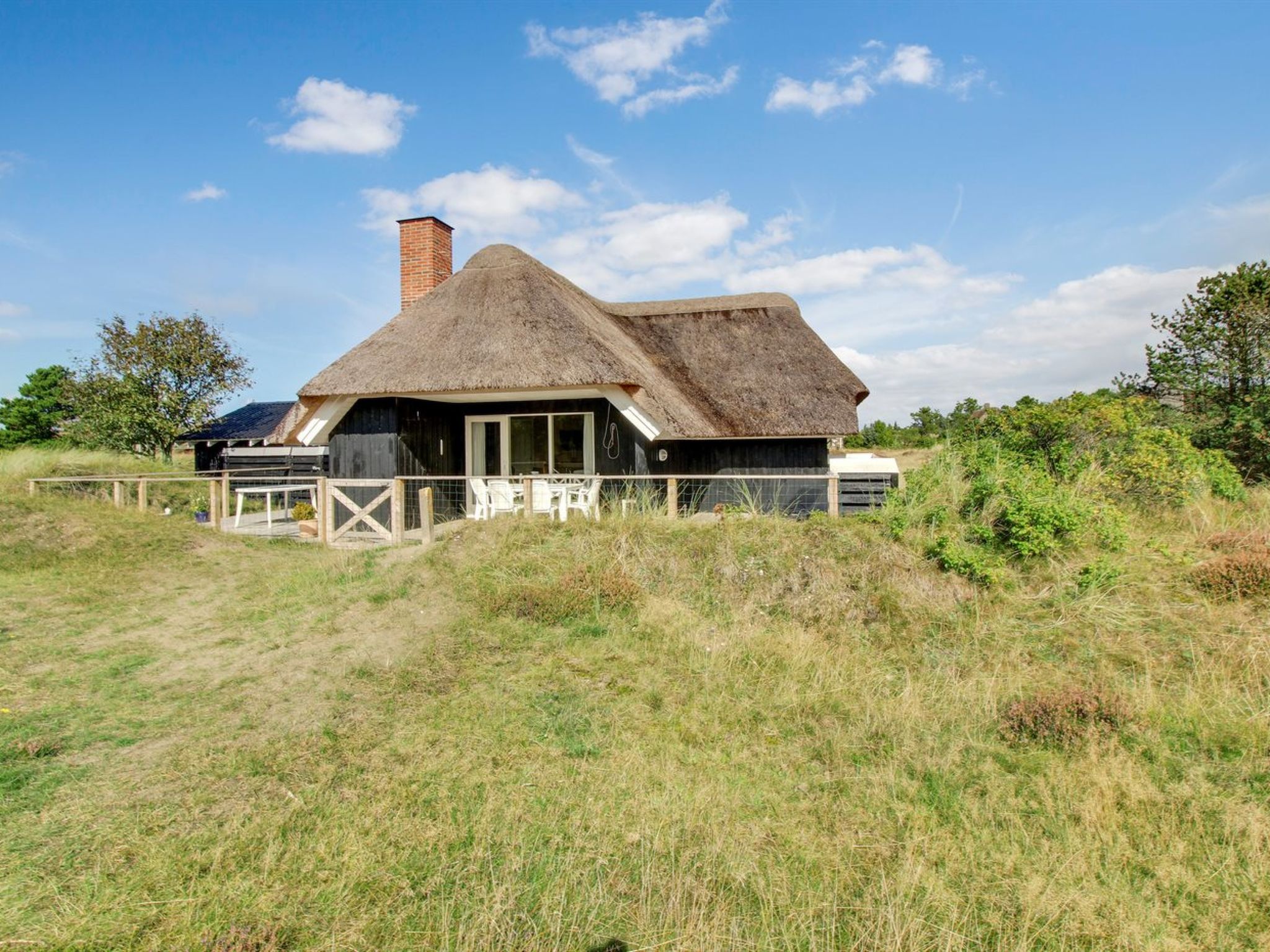 "Annli" - 1.5km from the sea
