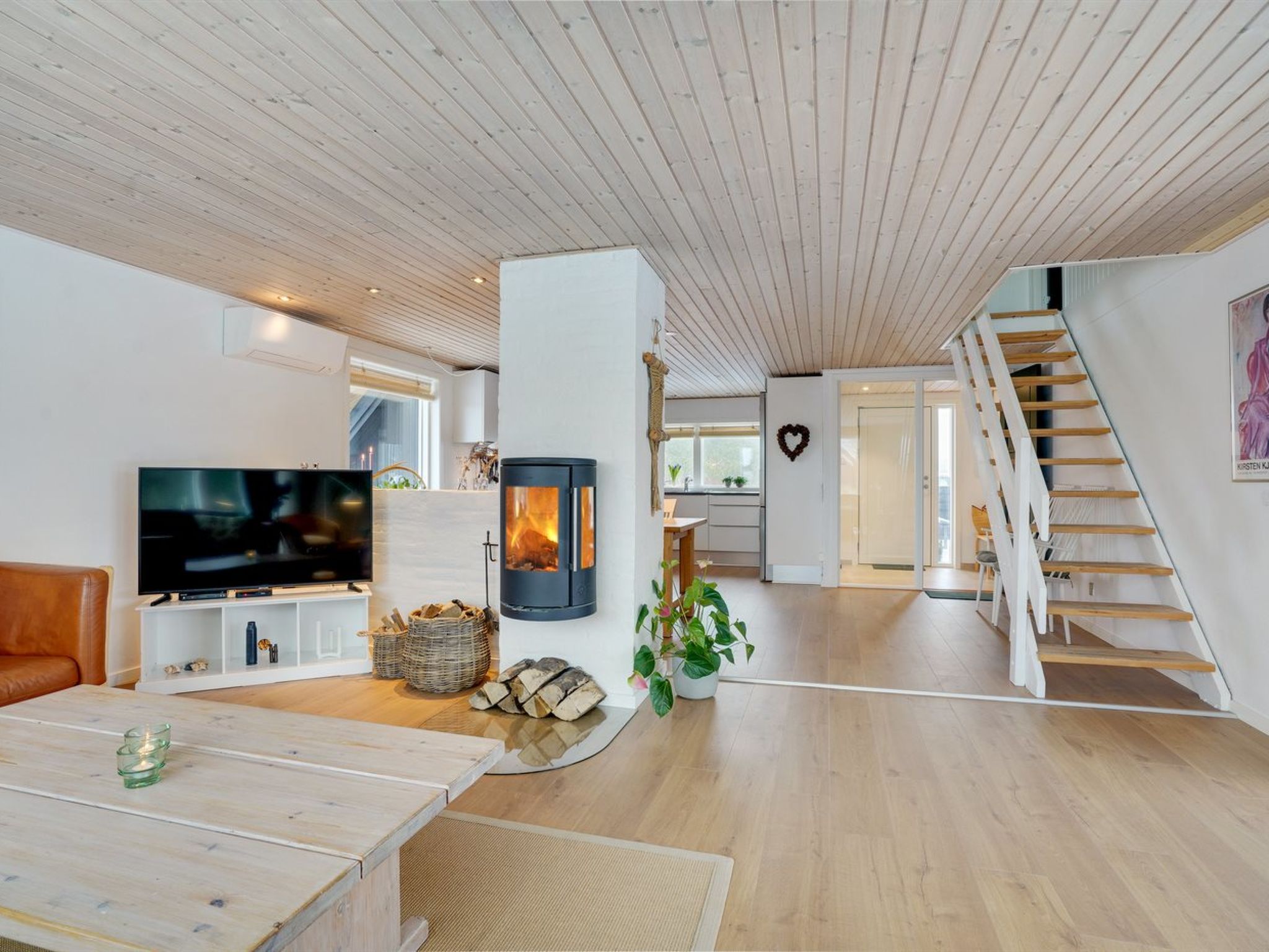 "Reiko" - 1.5km from the sea - Drinnen