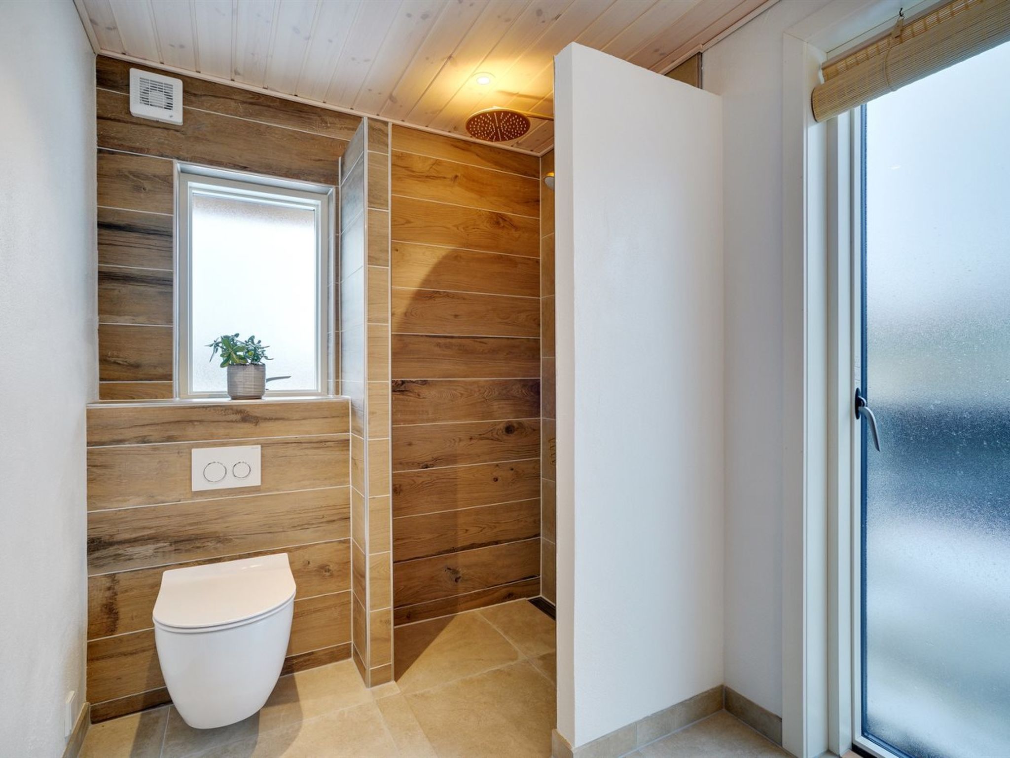 "Reiko" - 1.5km from the sea - Drinnen