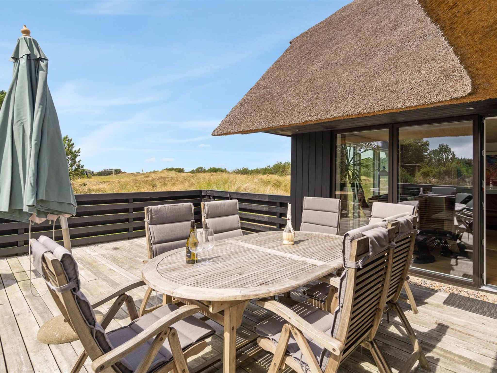 "Reiko" - 1.5km from the sea-Buiten