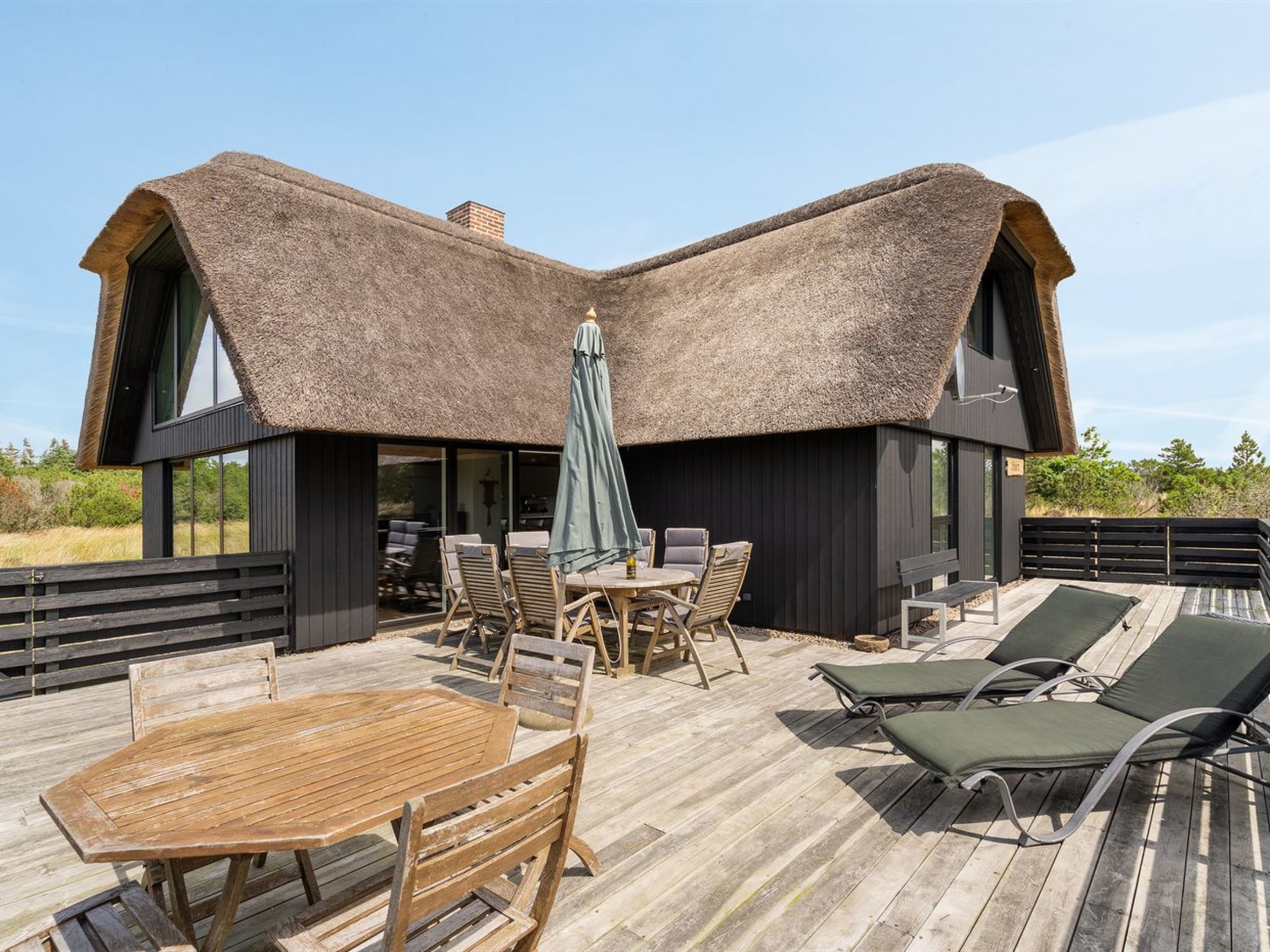 "Reiko" - 1.5km from the sea-Buiten
