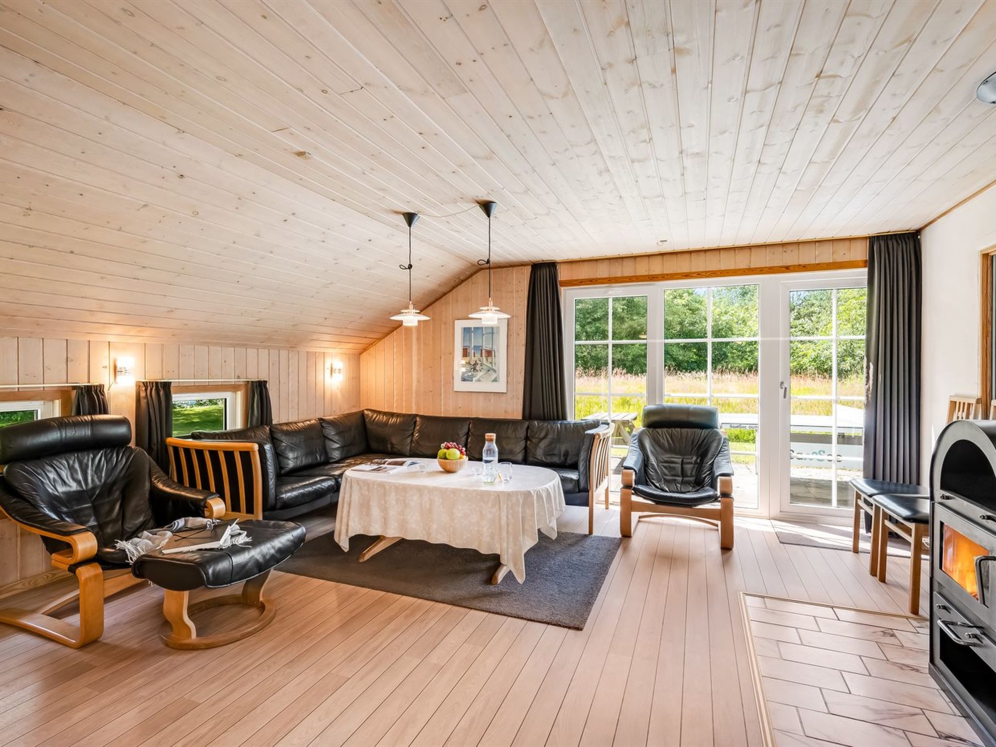 "Gunvald" - 2km to the fjord - Inside