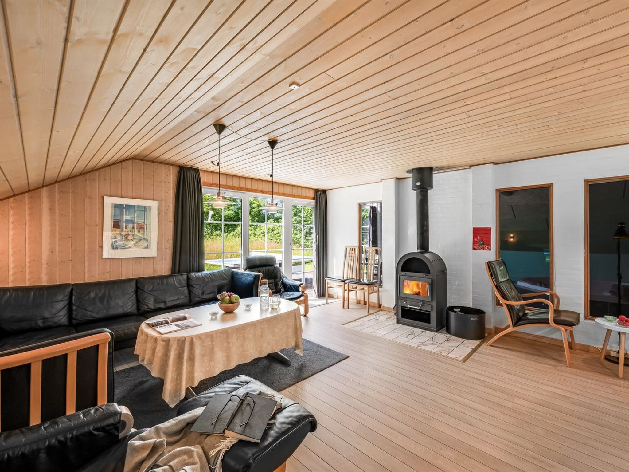 "Gunvald" - 2km to the fjord - Inside